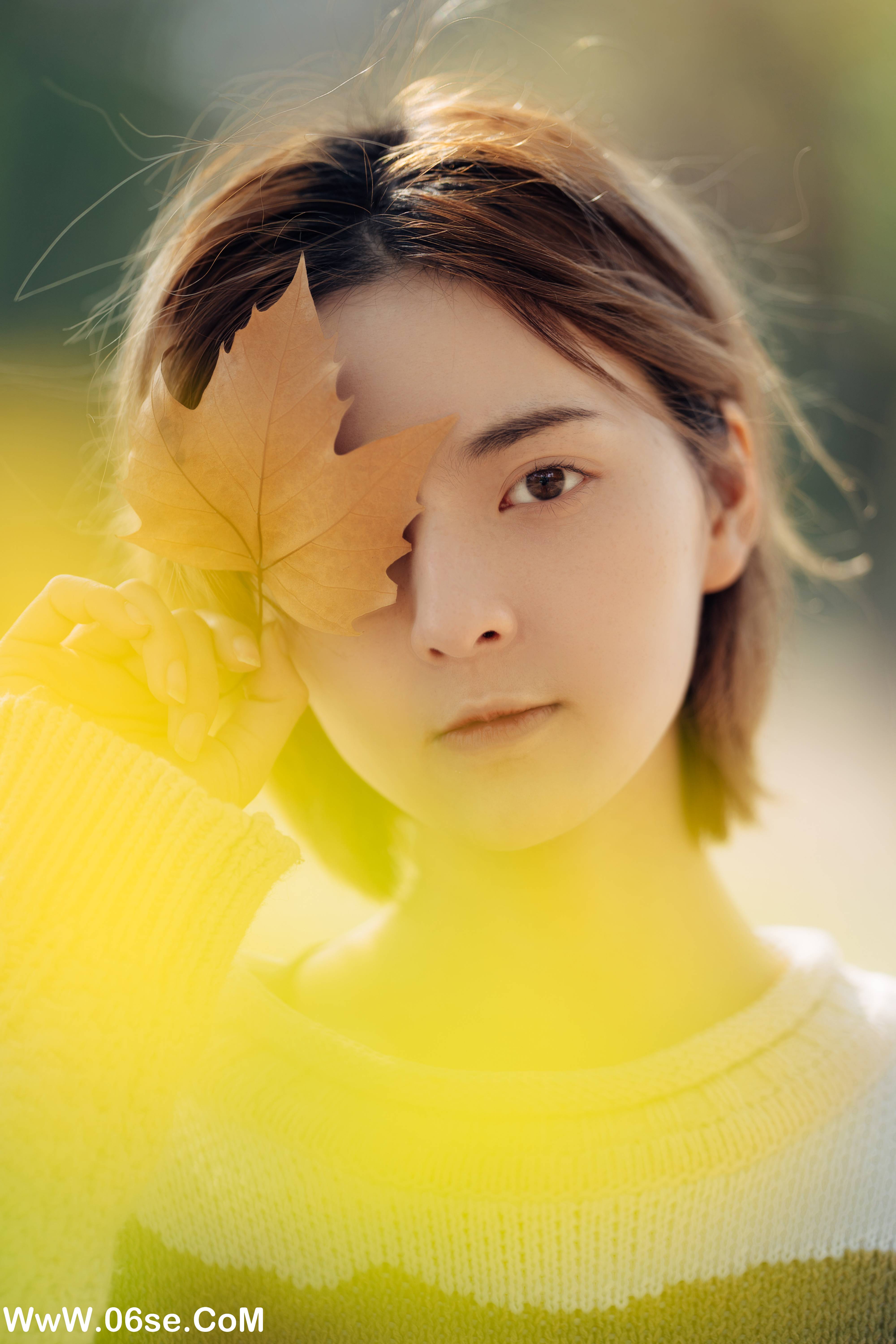 图片[34]-[YITUYU艺图语]2022.01.25 暖冬银杏，18岁的素颜女孩 dudu[34+1P／200MB]-六色网