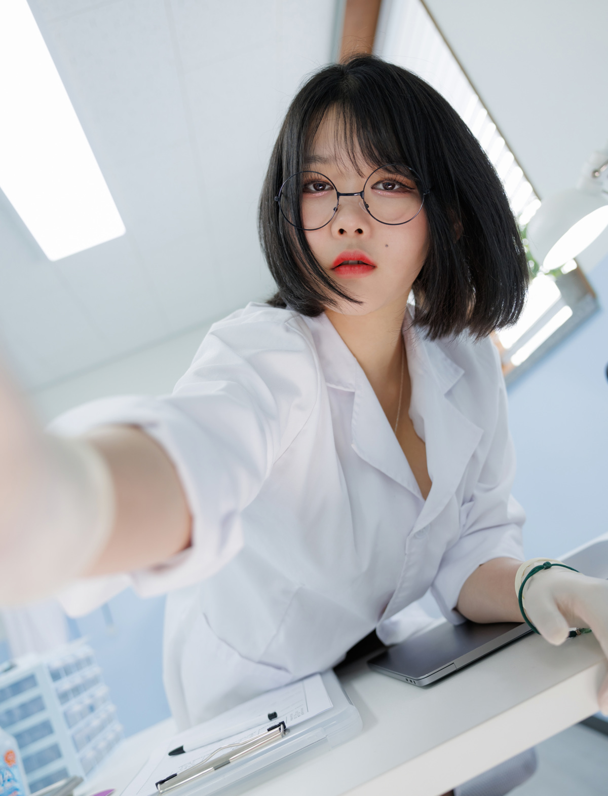 ZIA.Kwon 권지아, READY Vol.01 “Lady Doctor” Set.02 5