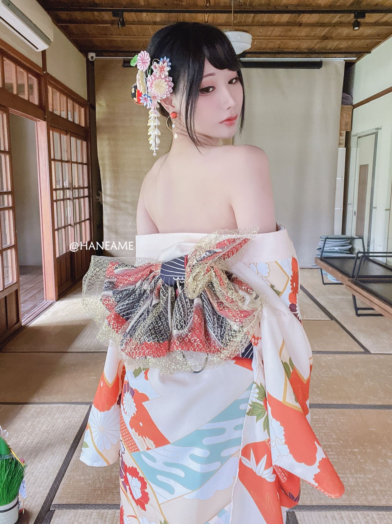 HaneAme 雨波 — Flower Print Kimono Girl 43