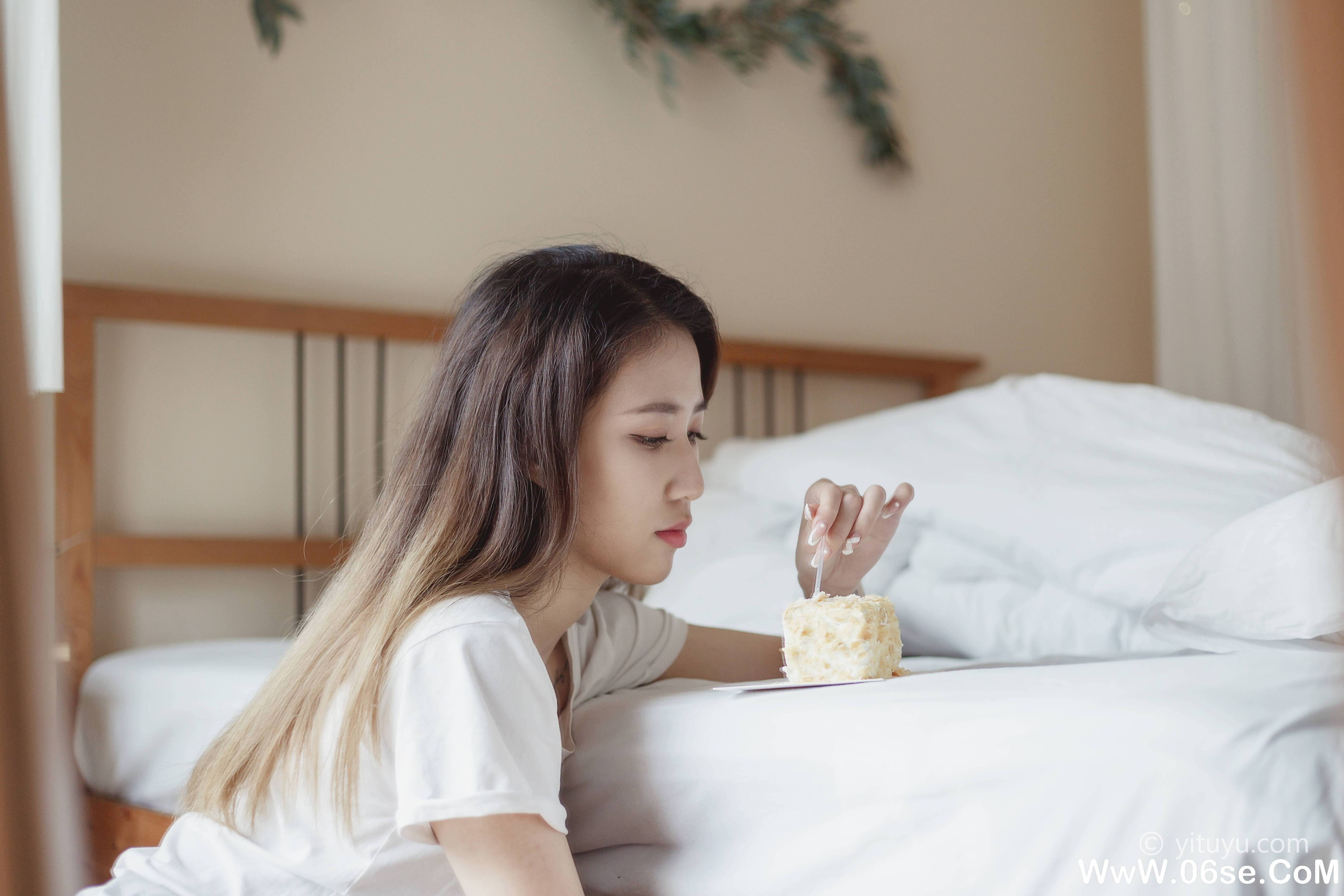 图片[30]-[YITUYU艺图语]2021.07.07 独自醒来 Jenny[35P／378MB]-六色网