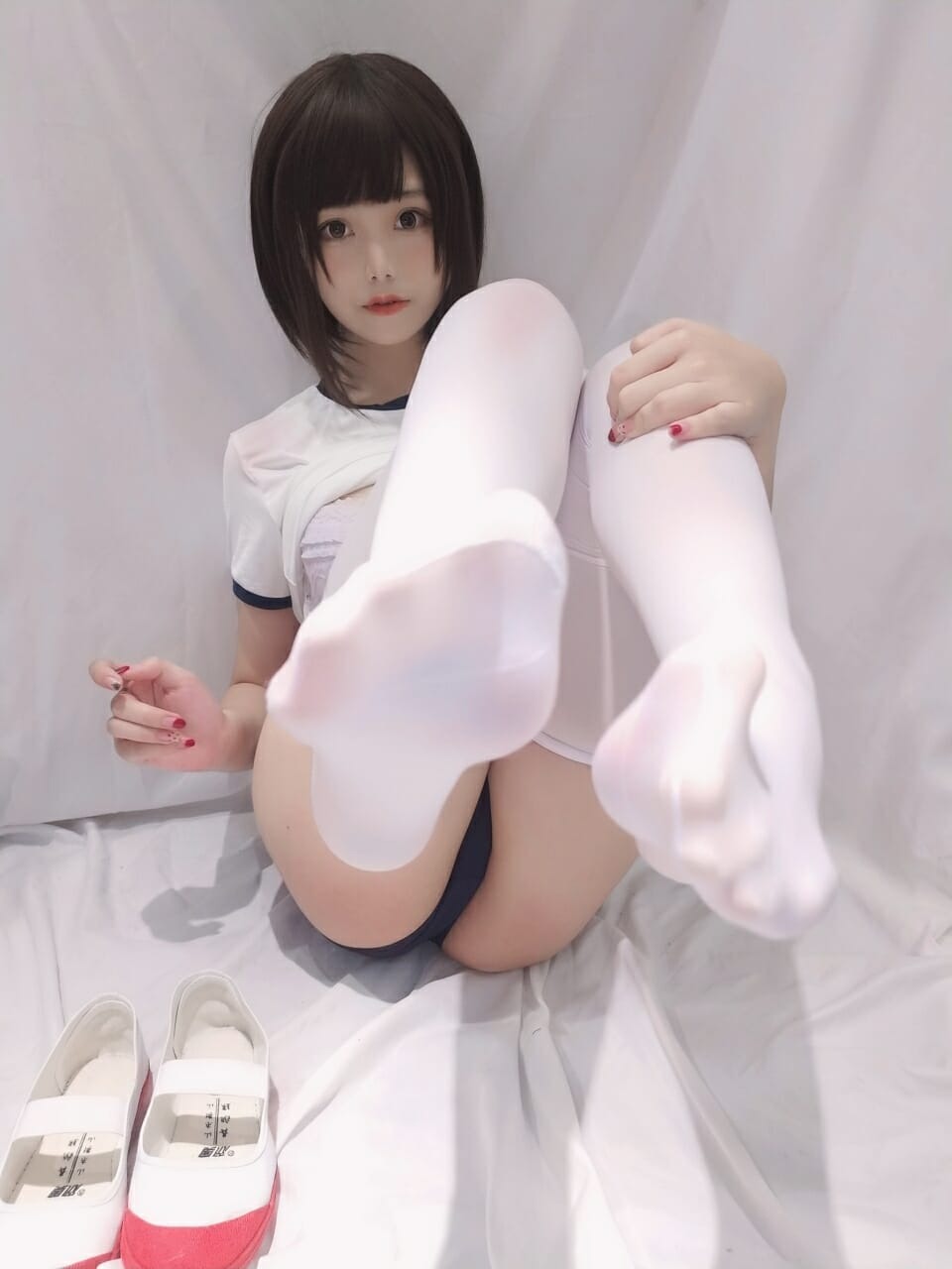 蜜汁猫裘-白色体操服[31P7V] 2