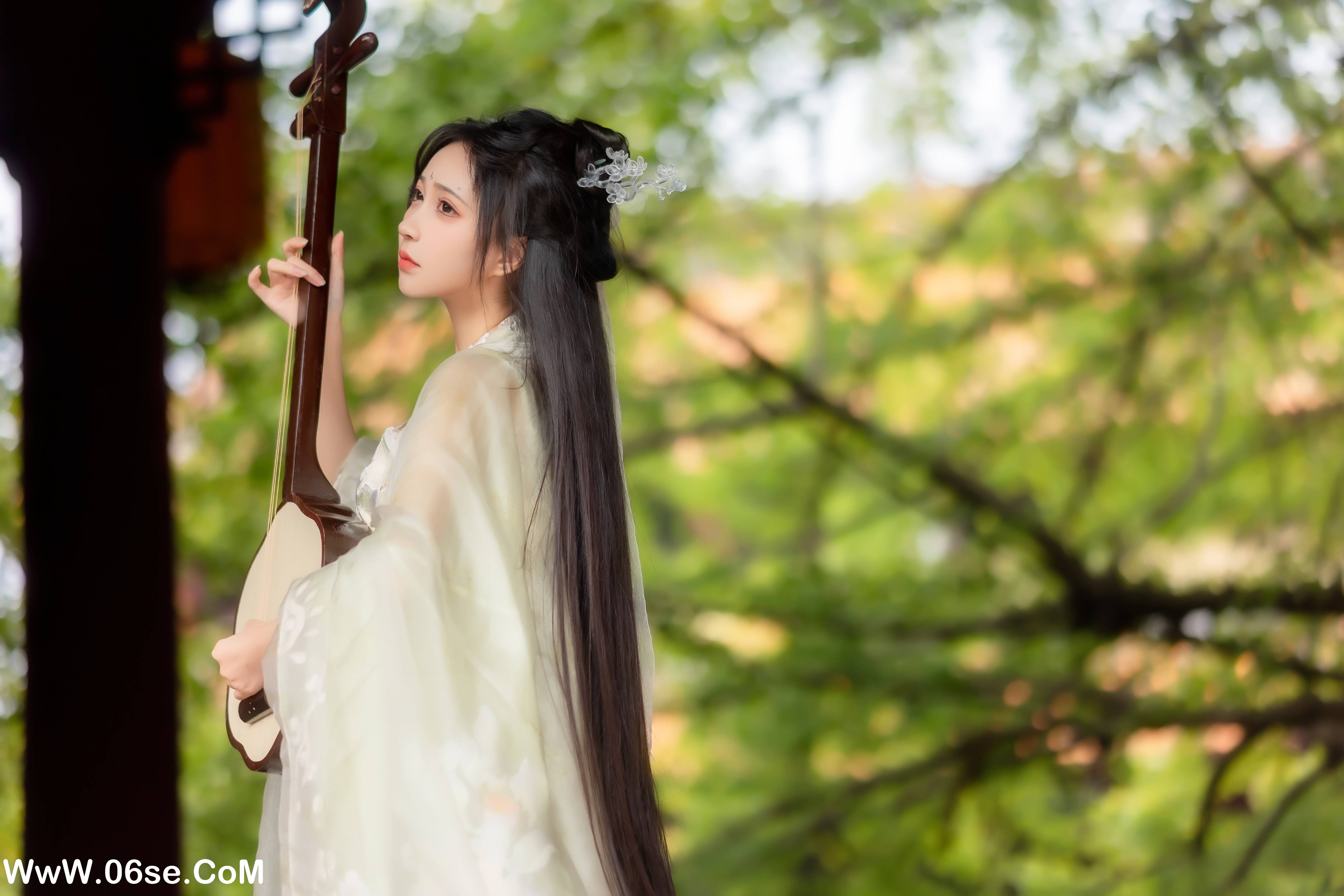 图片[20]-[YITUYU艺图语]2022.11.26 拒霜思 -绮罗生的小苏苏-[32+1P／249MB]-六色网