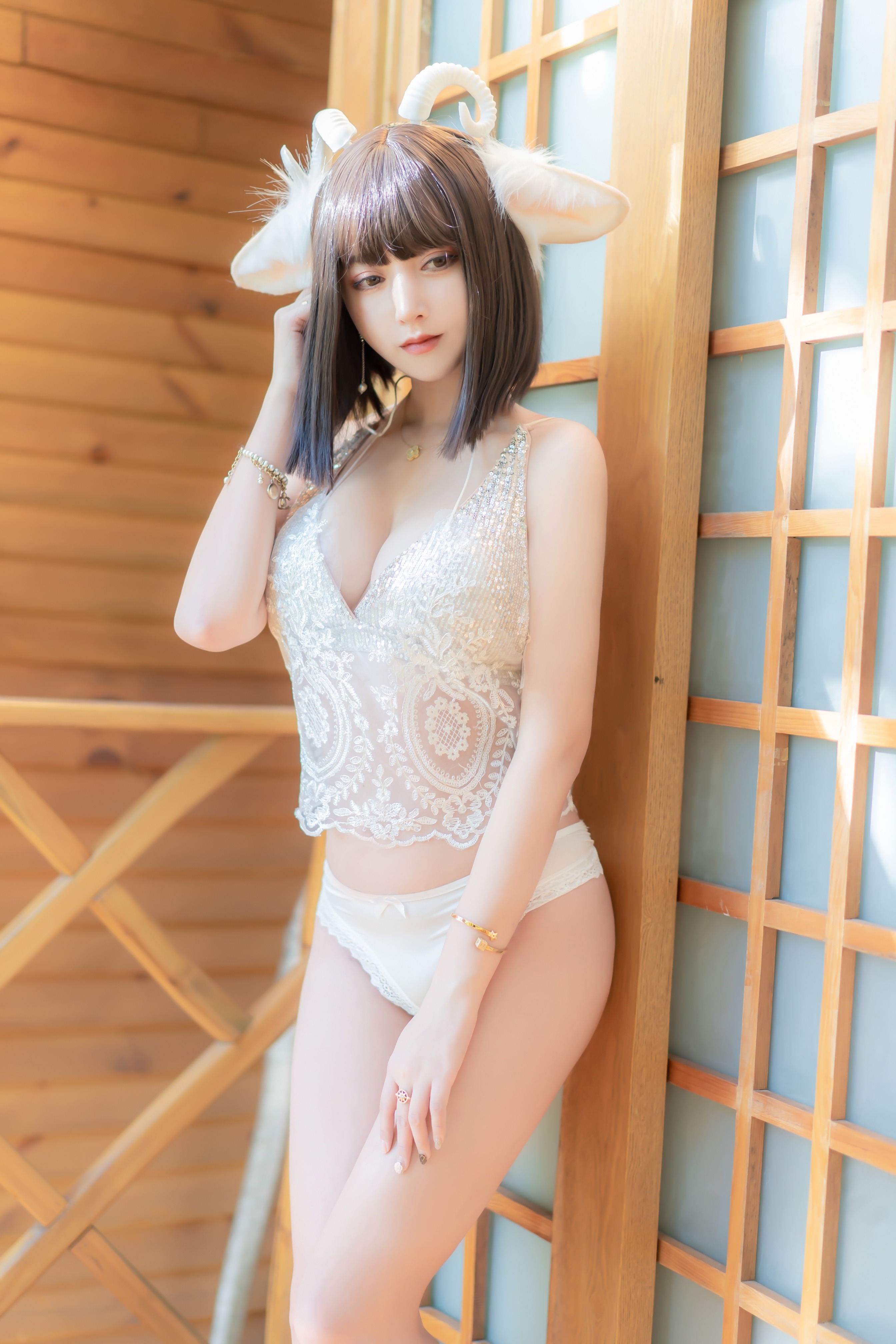 过期米线线喵 - 小羊 66p 10
