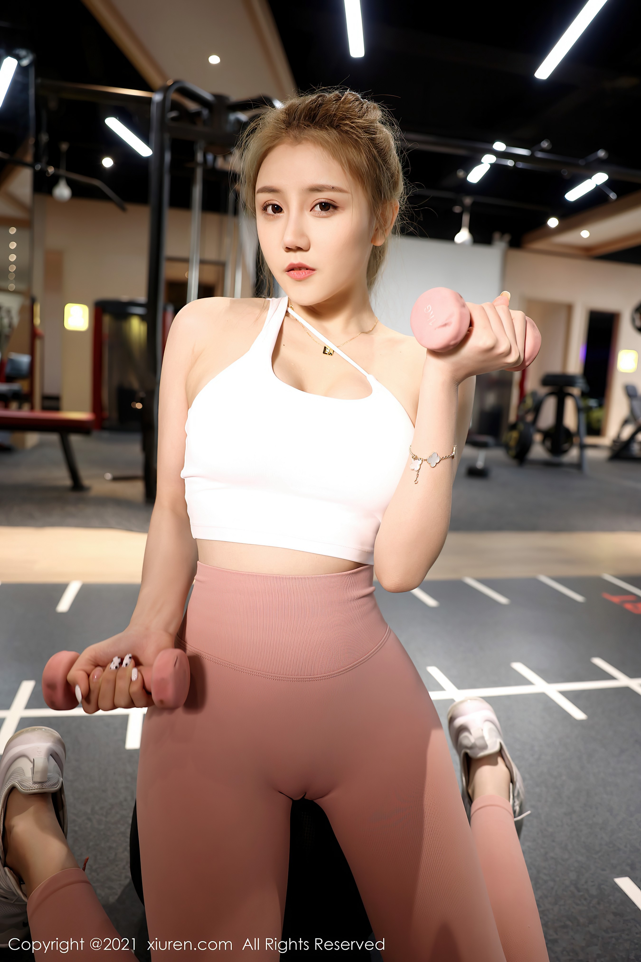 [XIUREN] No.3157  夏西CiCi  68P 42