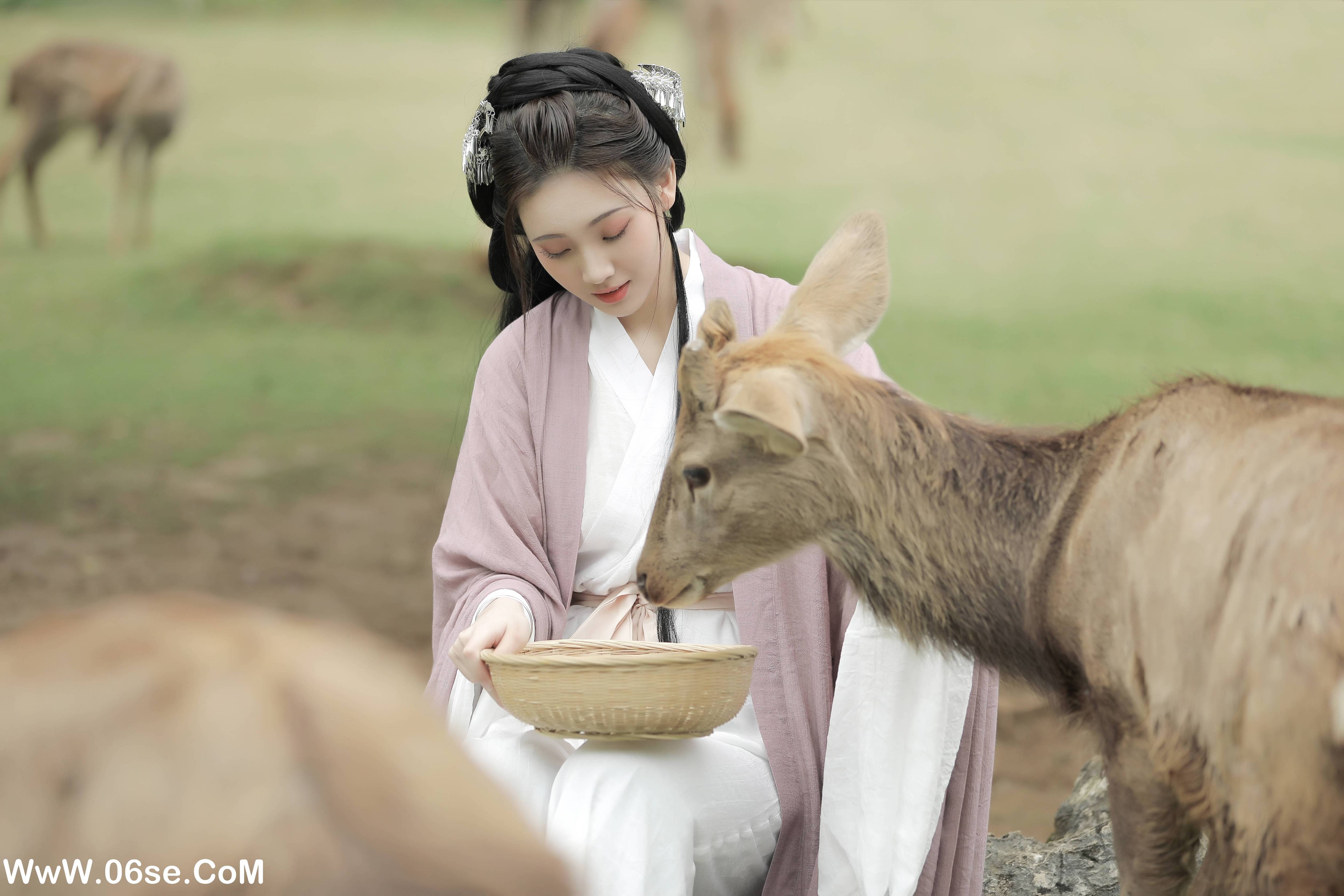 图片[5]-[YITUYU艺图语]2022.06.27 春风十里 芝芝琪[22P-243M]-六色网