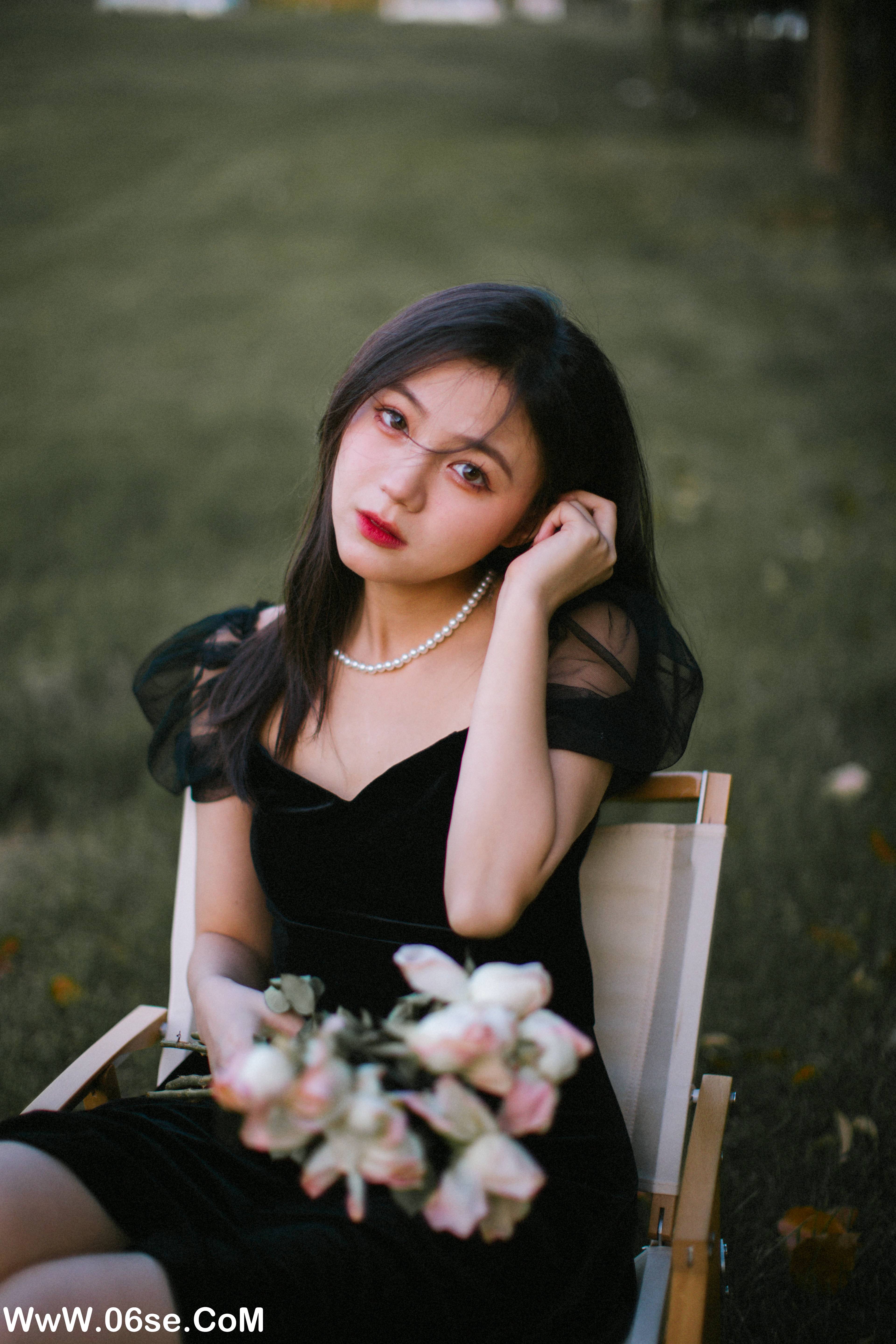 图片[6]-[YITUYU艺图语]2022.07.14 少女与花 夏芸是只小考拉[24+1P／313MB]-六色网