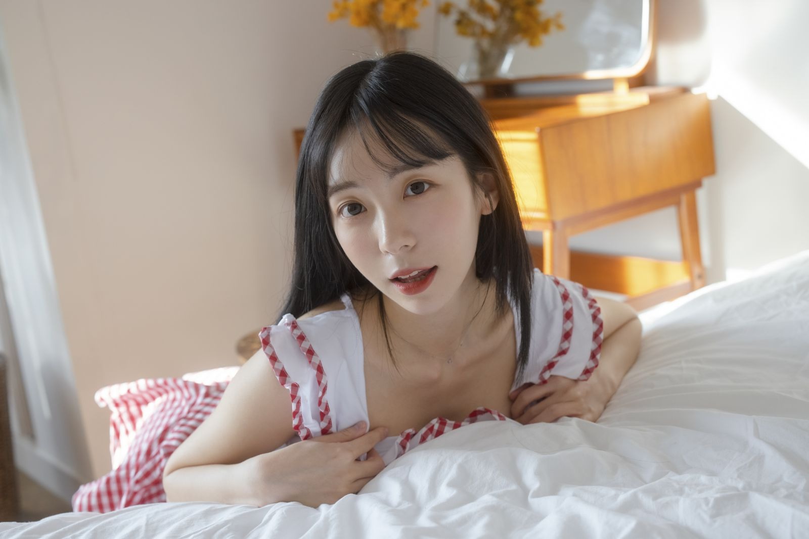 极品辣妹Leeesovely李素英写真集A 195P 98