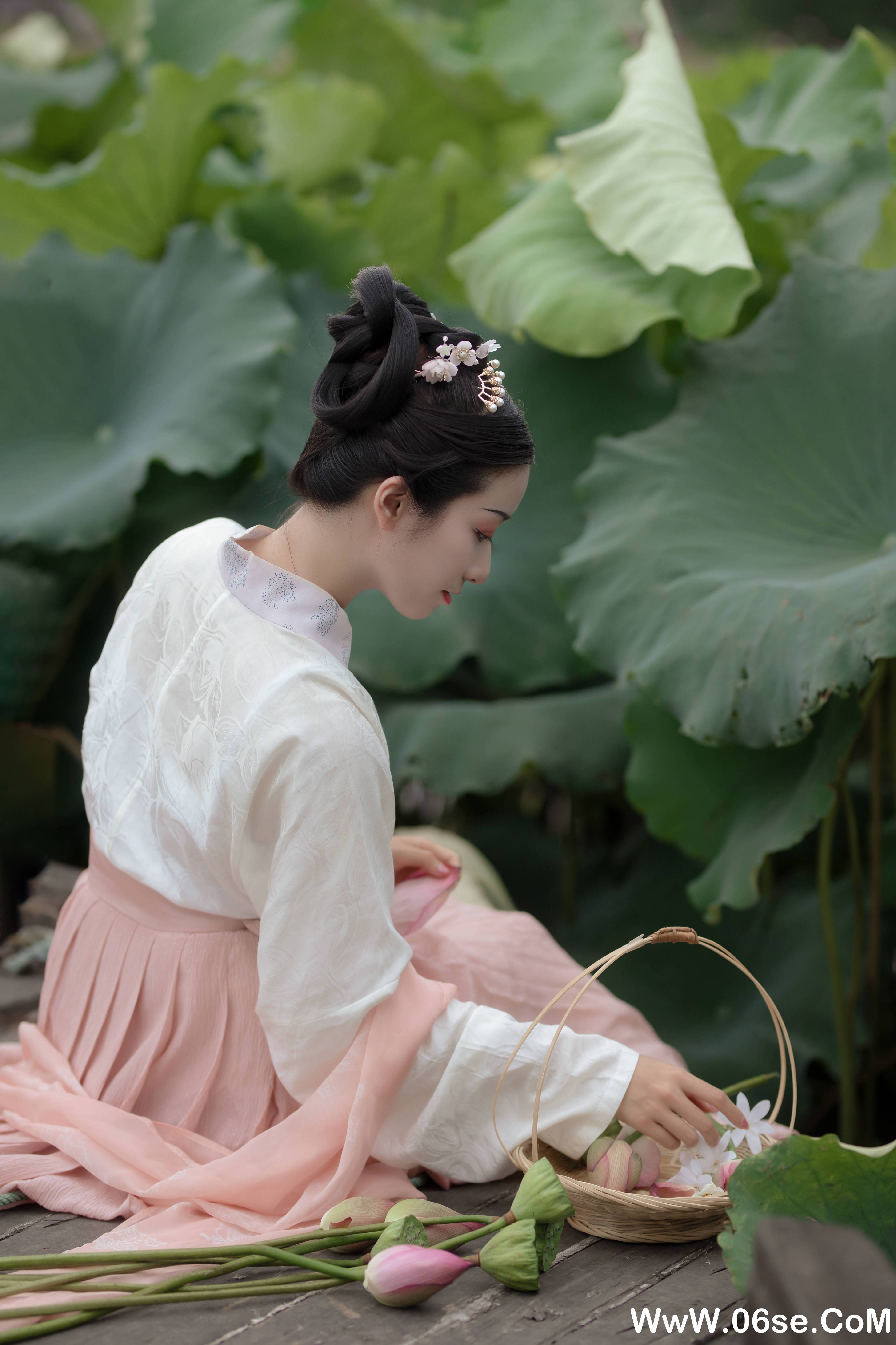 图片[11]-[YITUYU艺图语]2021.12.31 采荷 小清菡[19+1P／457MB]-六色网