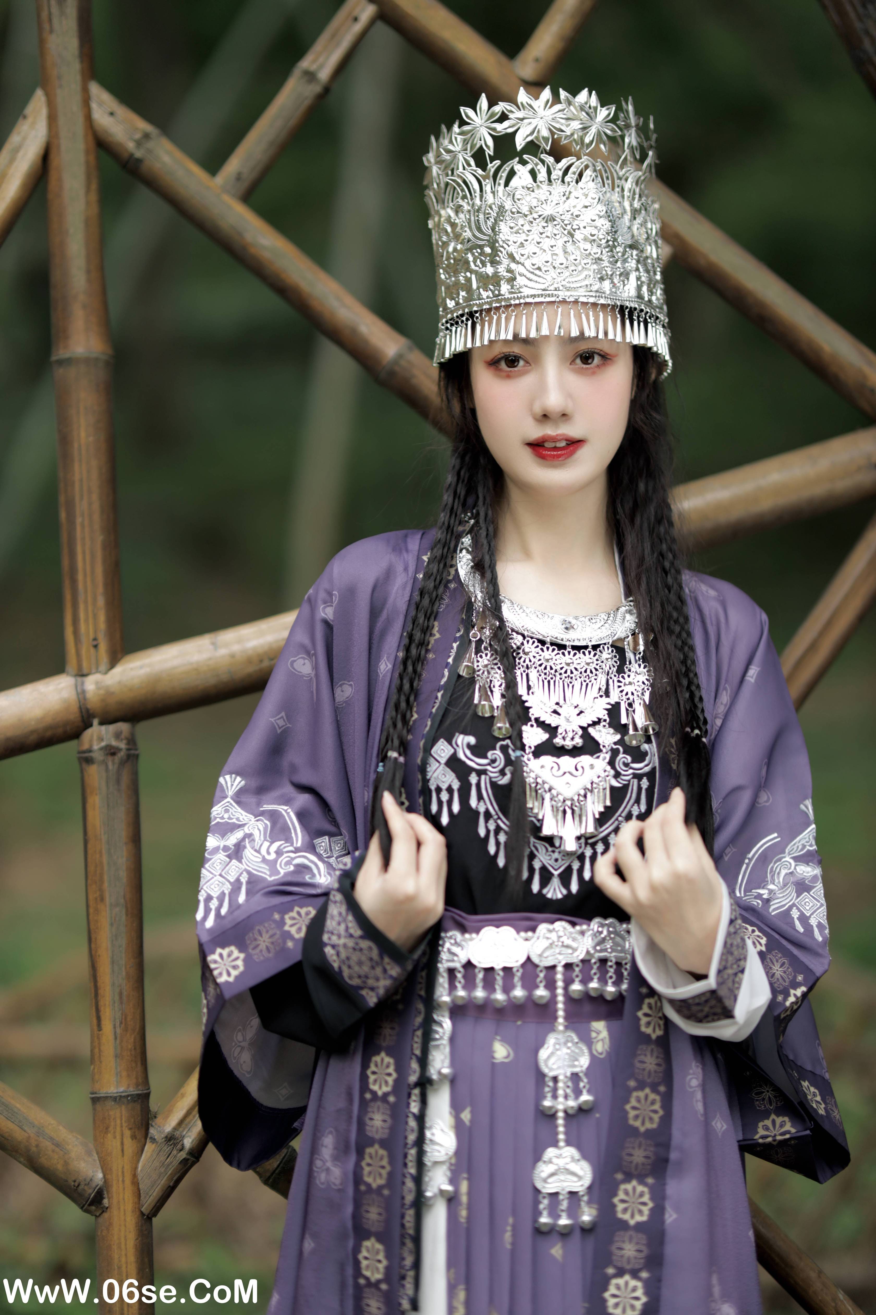 图片[22]-[YITUYU艺图语]2022.10.13 苗疆女子 绫酱MizunoAya[27+1P／343MB]-六色网