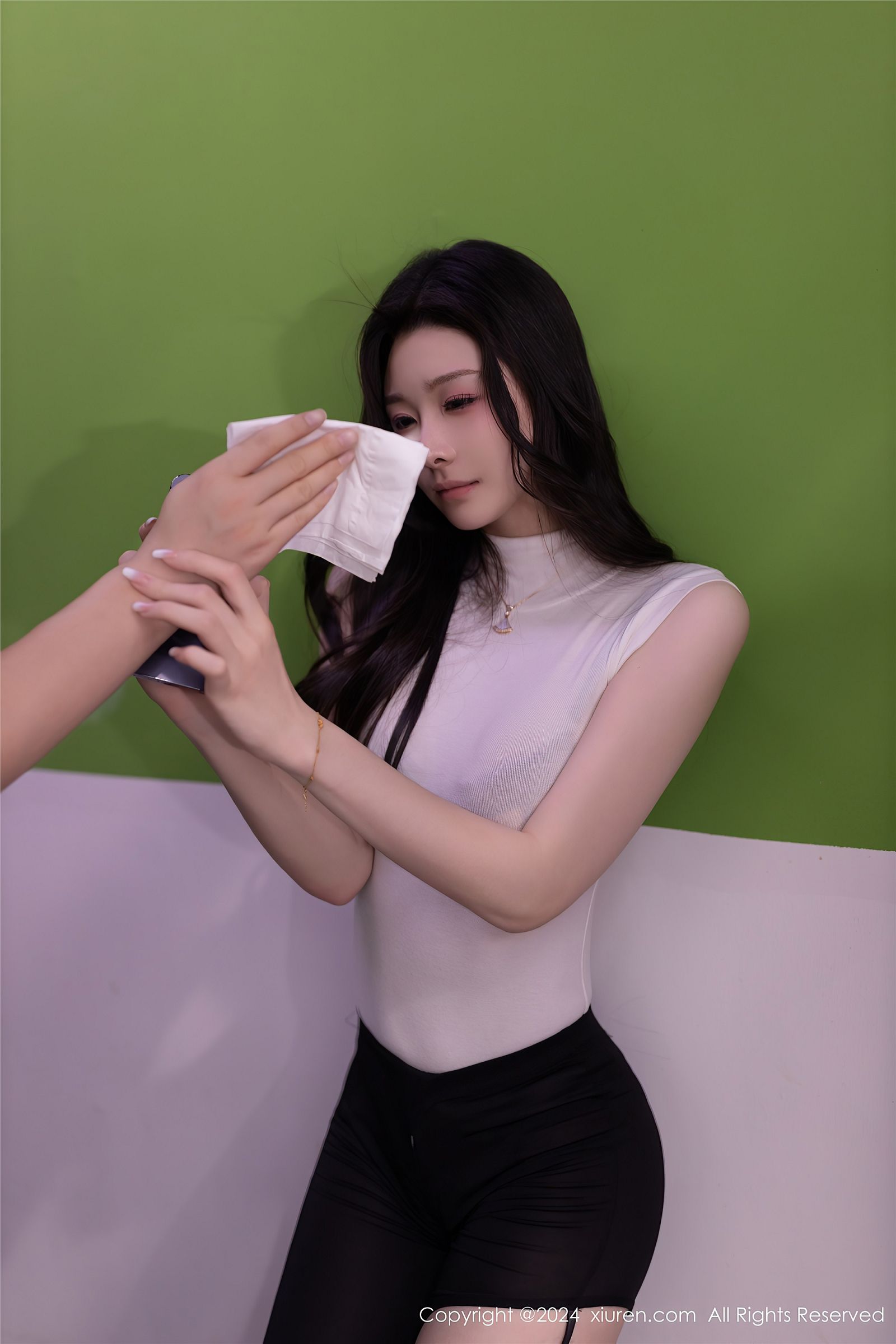 图片[41]-[XIUREN秀人网] 2024.03.21 NO.8270 小逗逗-六色网