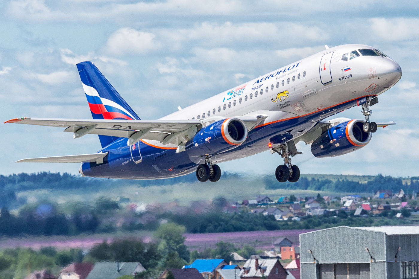 Россия возобновляет авиасообщение с Белоруссией
