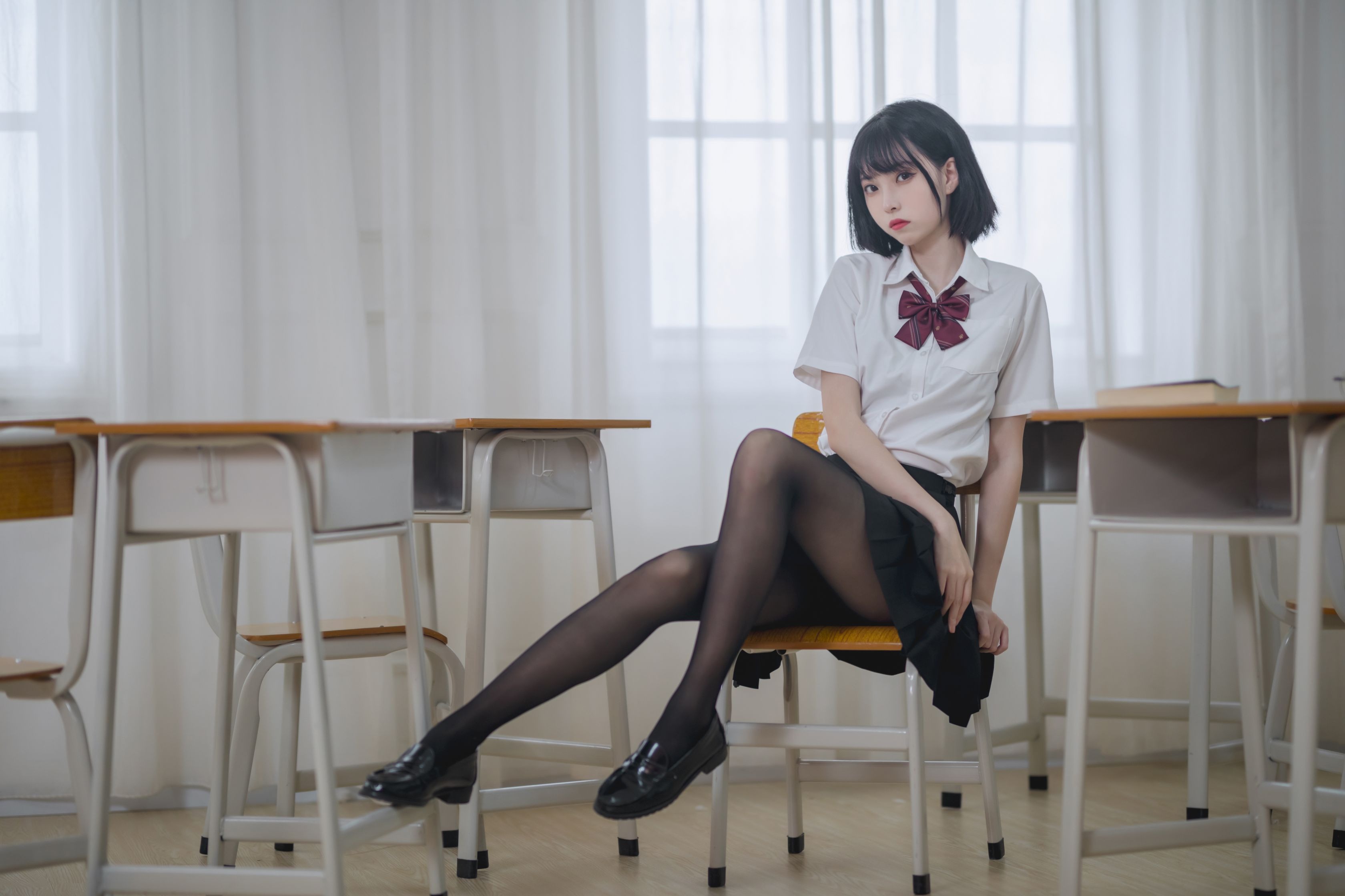 许岚 - NO.01 教室jk黑丝 [40P-426MB] 18