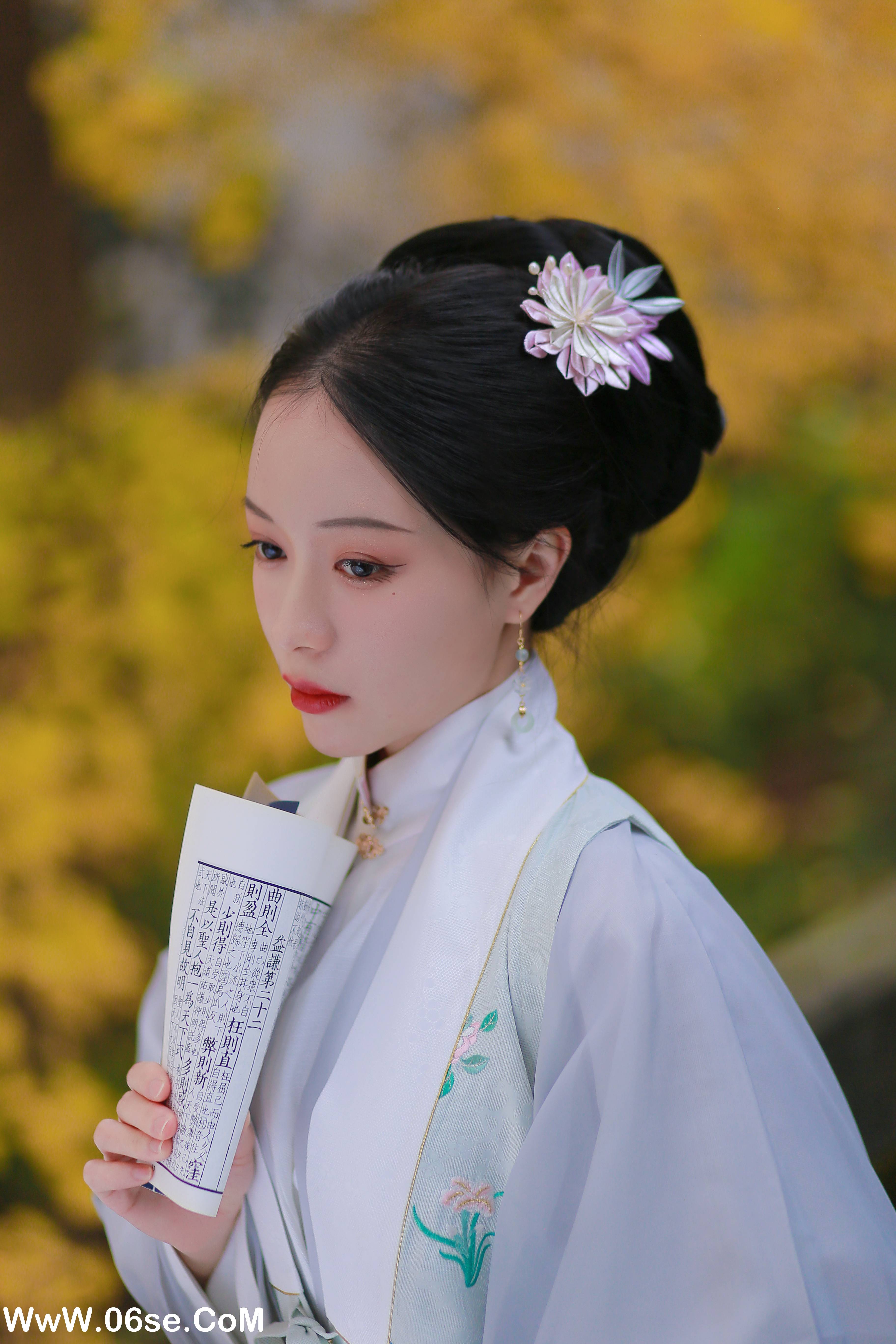 图片[12]-[YITUYU艺图语]2022.02.17 银杏歌 花泽阮阮[34+1P／353MB]-六色网