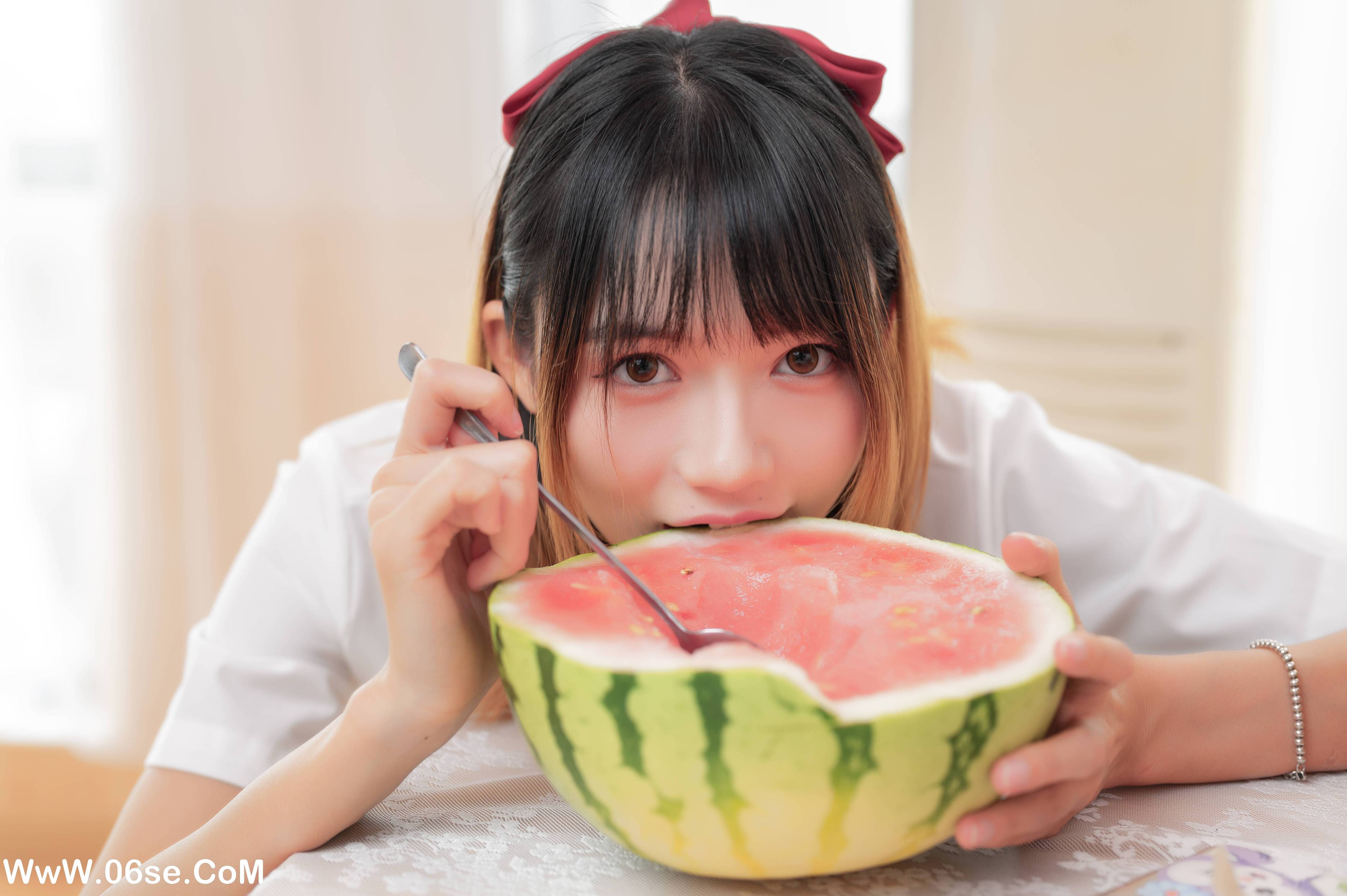 图片[12]-[YITUYU艺图语]2022.05.18 少女心事 兔子Zzz不吃胡萝卜[32P-243.1 MB]-六色网