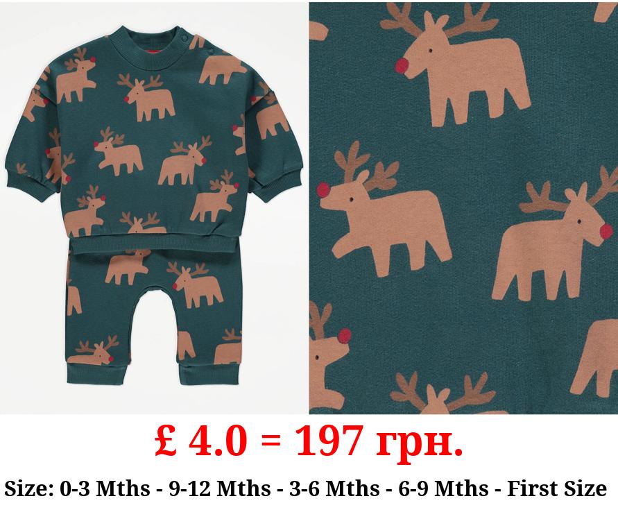 Green Reindeer Sweatshirt and Joggers Outfit