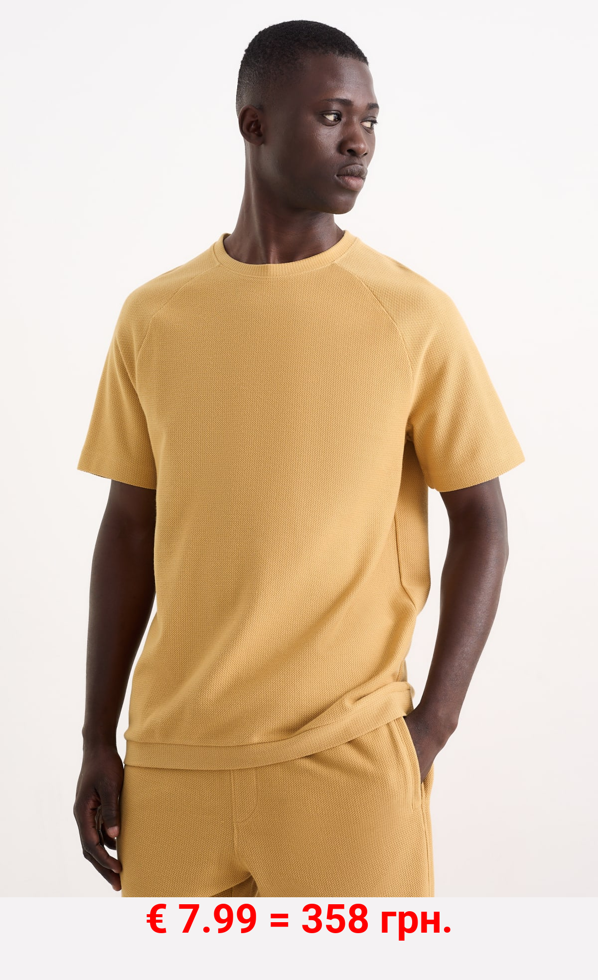 T-Shirt - strukturiert