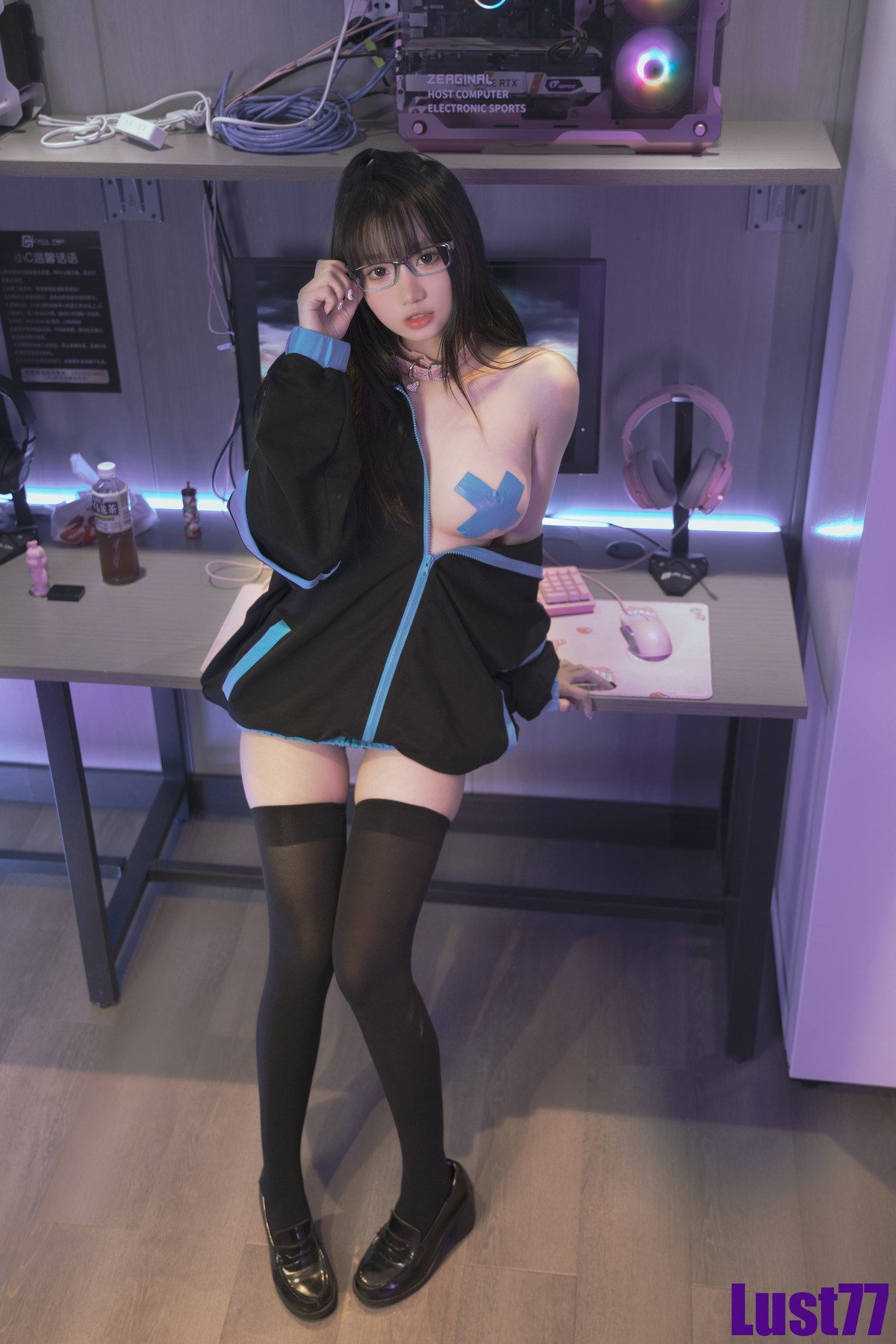 Cosplay 柒柒要乖哦 Game Time 15