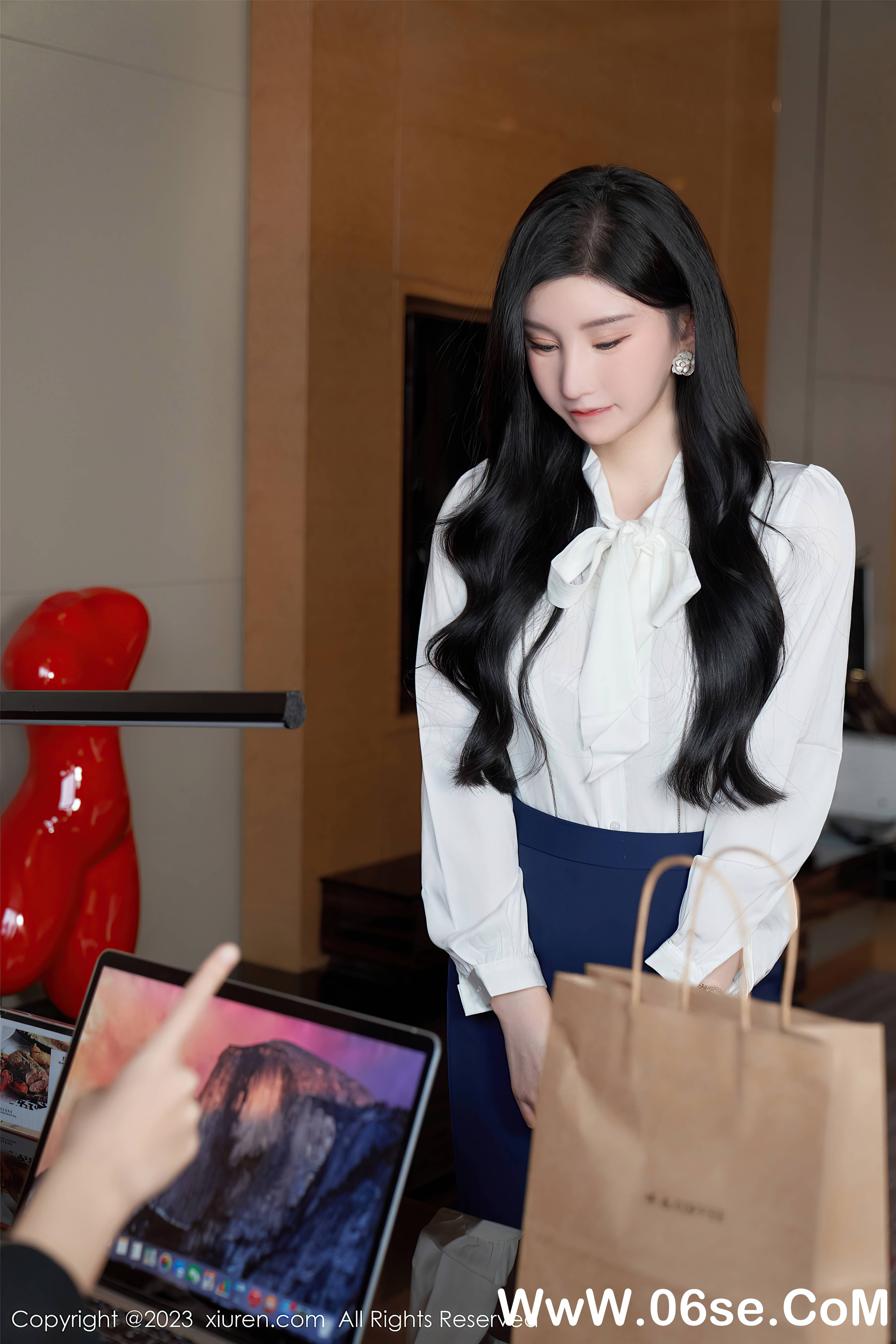 图片[19]-[XiuRen秀人网] 2023.04.21 NO.6614 周于希Sally-六色网