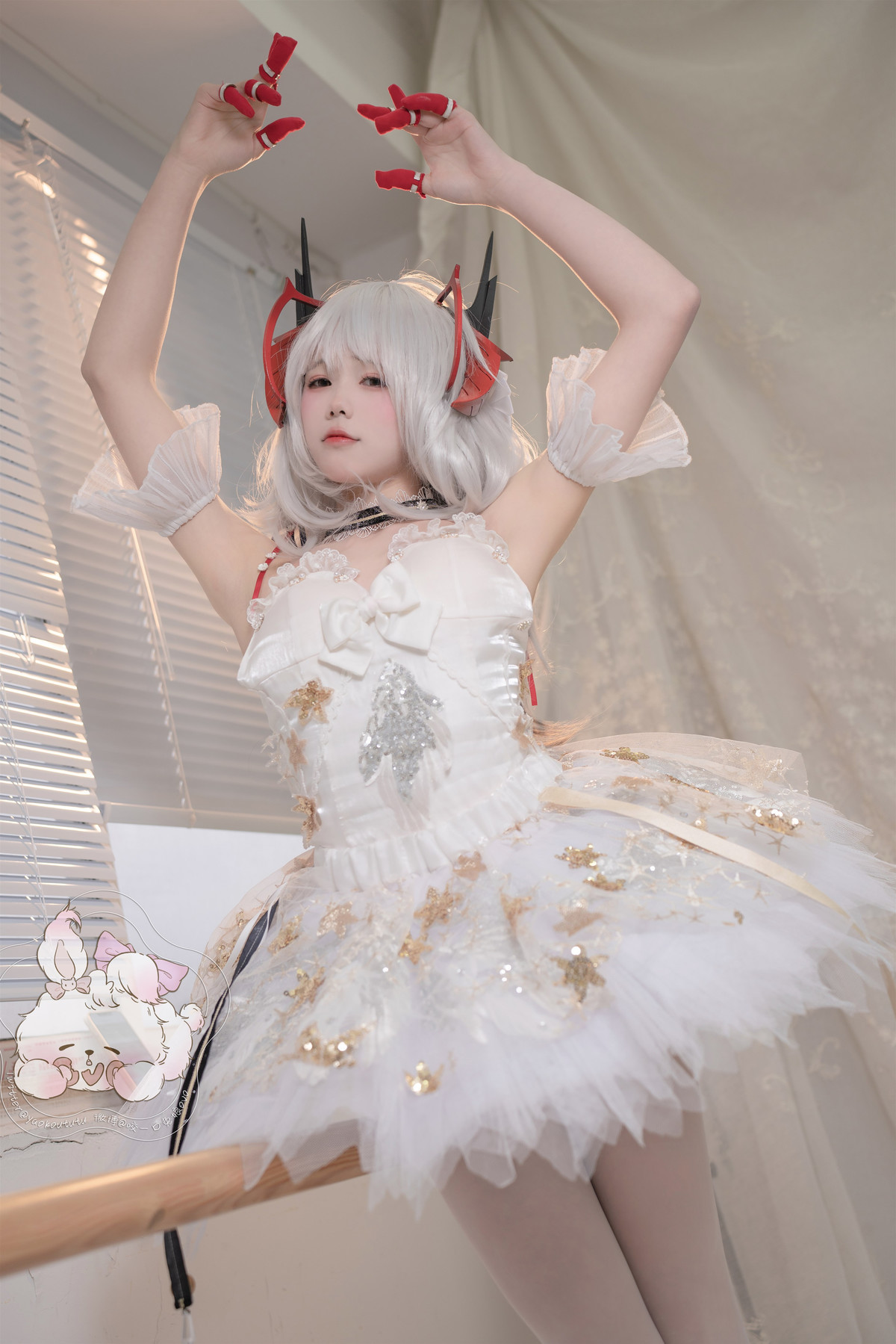 Cosplay 咬一口兔娘 天鹅之舞 7