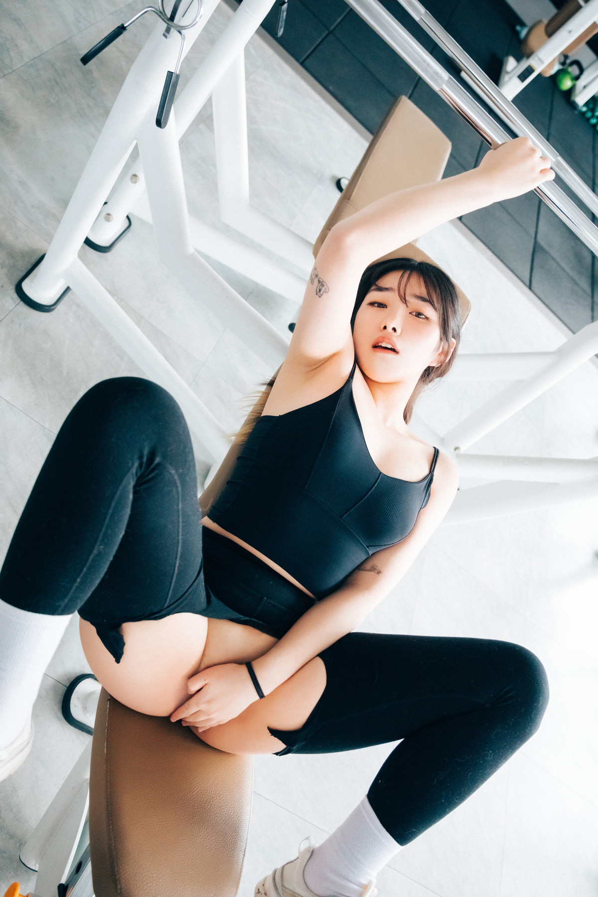Sonson 손손, [Loozy] Personal Trainer Set.01 24