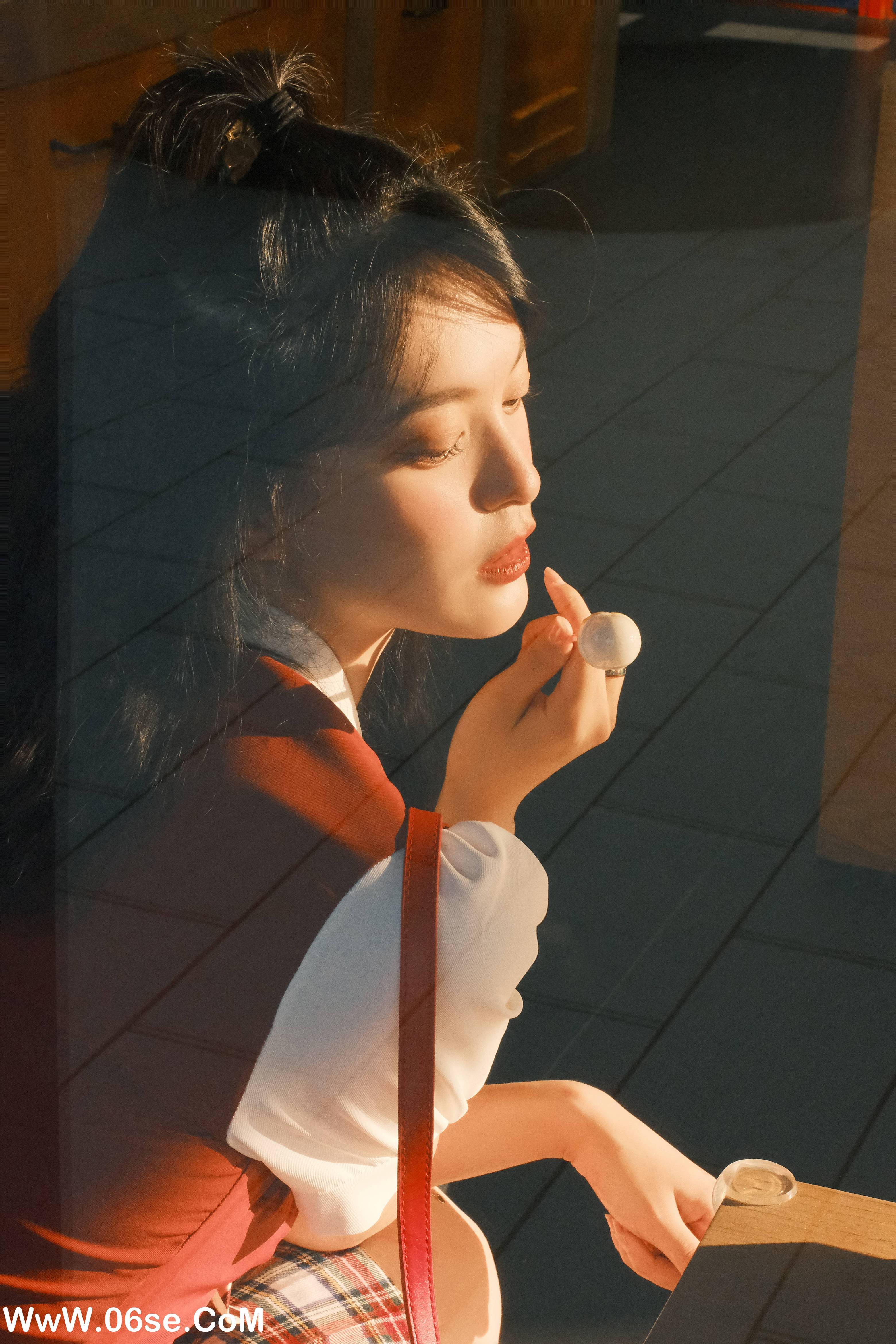 图片[18]-[YITUYU艺图语]2022.10.25 辣妹调色盘 吃饭小恐龙[22+1P／208MB]-六色网