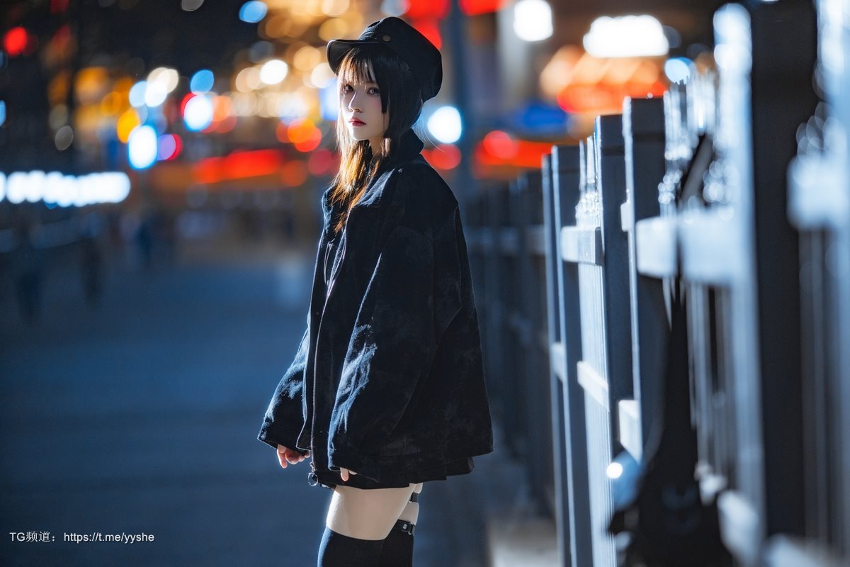[Cos]桜桃喵 - VV[40P] 28