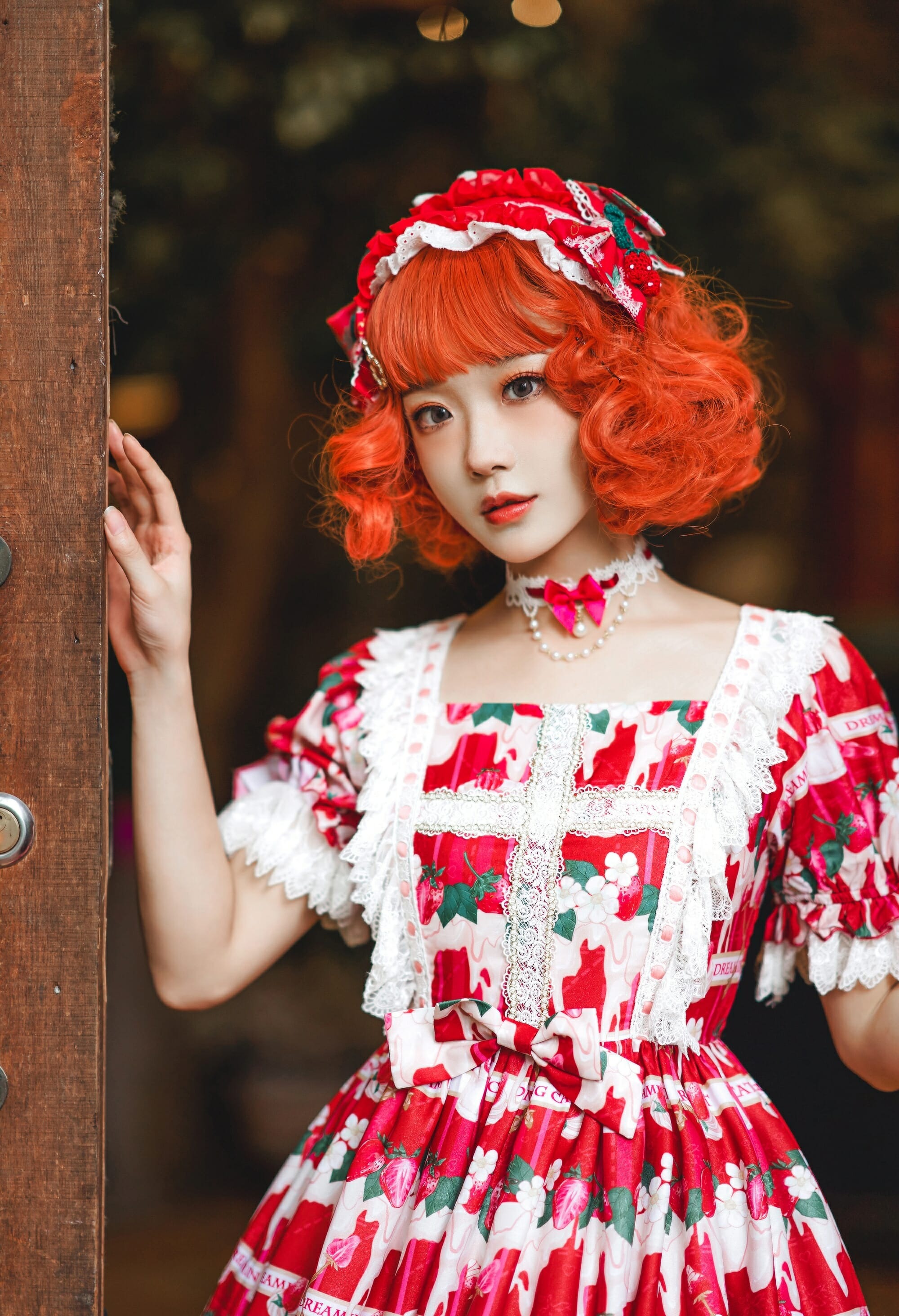 阿包也是兔娘-lolita红裙2 [28P] 16