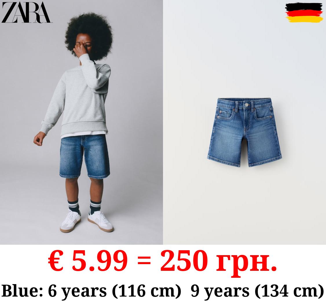 STRAIGHT FIT DENIM BERMUDA SHORTS