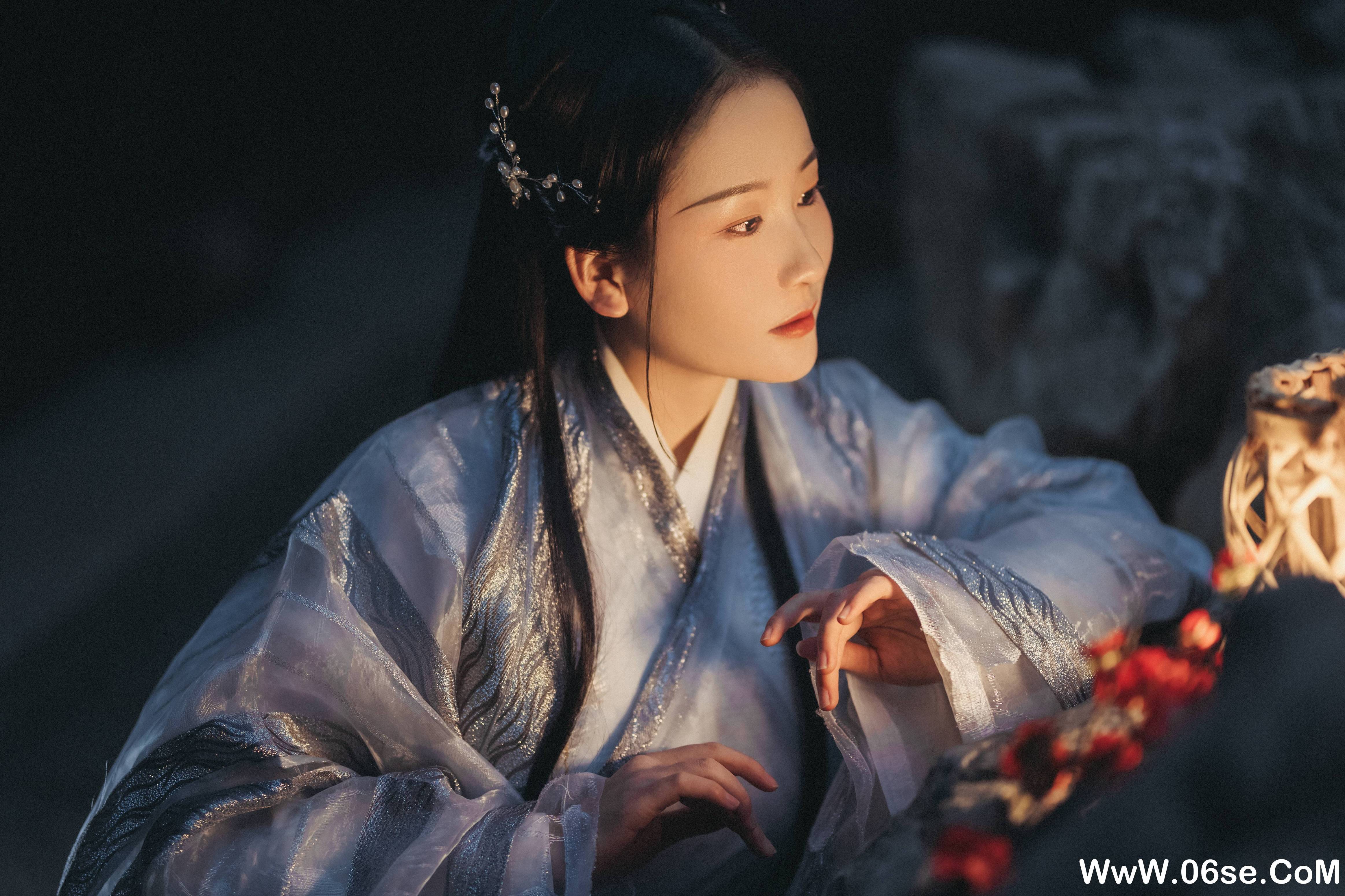 图片[15]-[YITUYU艺图语]2021.10.19 南歌子 淡蓝色忧伤静流淌[26+1P／403MB]-六色网