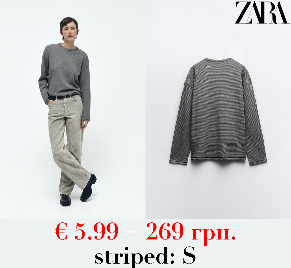 OVERSIZE STRIPED T-SHIRT