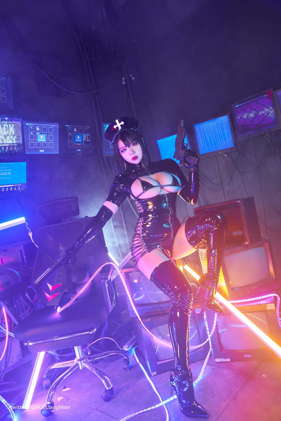 Cosplay 皮皮奶可可爱了啦 黑暗护士 5
