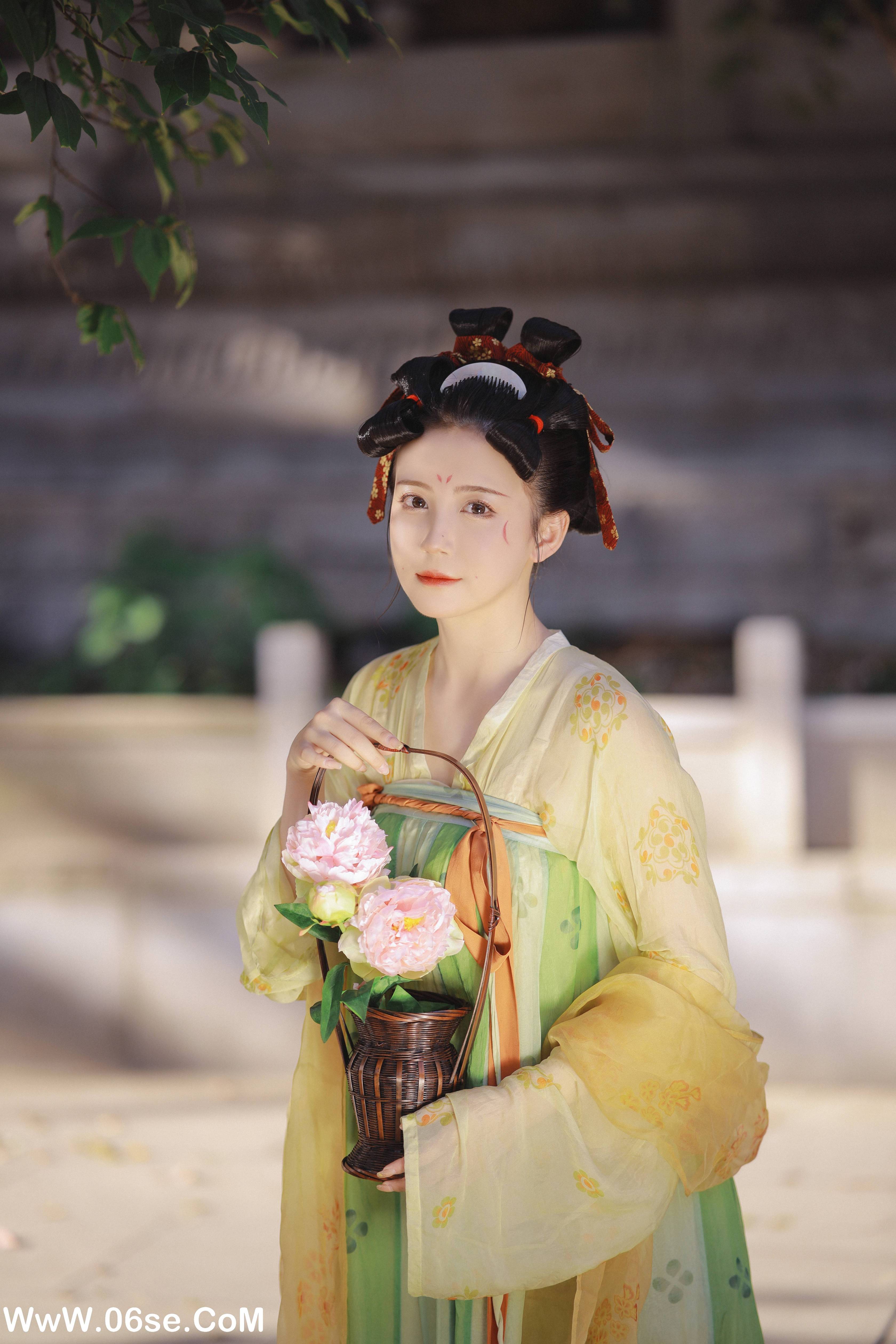 图片[18]-[YITUYU艺图语]2022.09.26 豆蔻 大写的VK[24+1P／193MB]-六色网