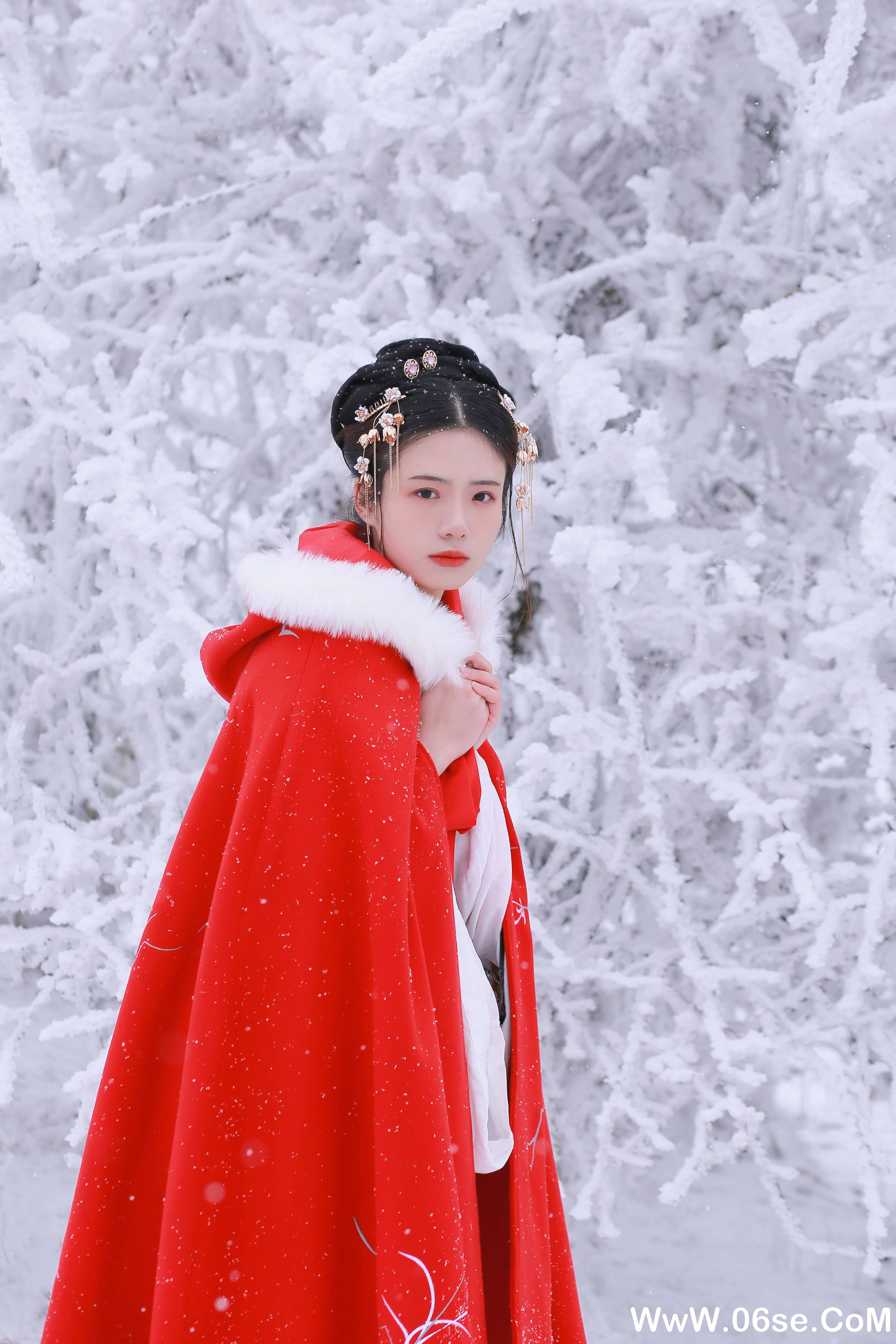 图片[3]-[YITUYU艺图语]2021.12.25 大雪 沂越[34+1P／308MB]-六色网
