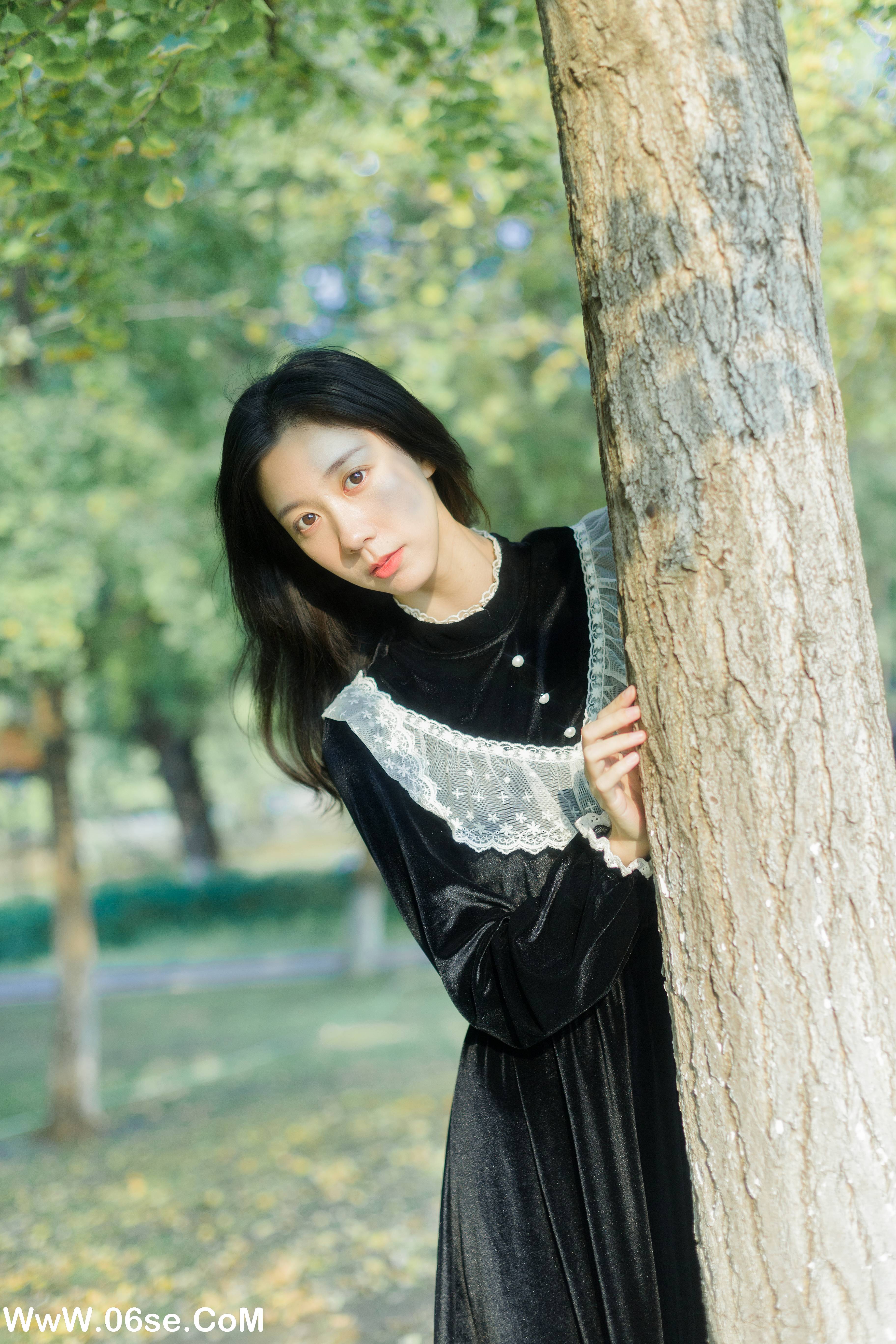 图片[13]-[YITUYU艺图语]2022.11.24 将在初秋寄出 饲猫少女-[38+1P／394MB]-六色网