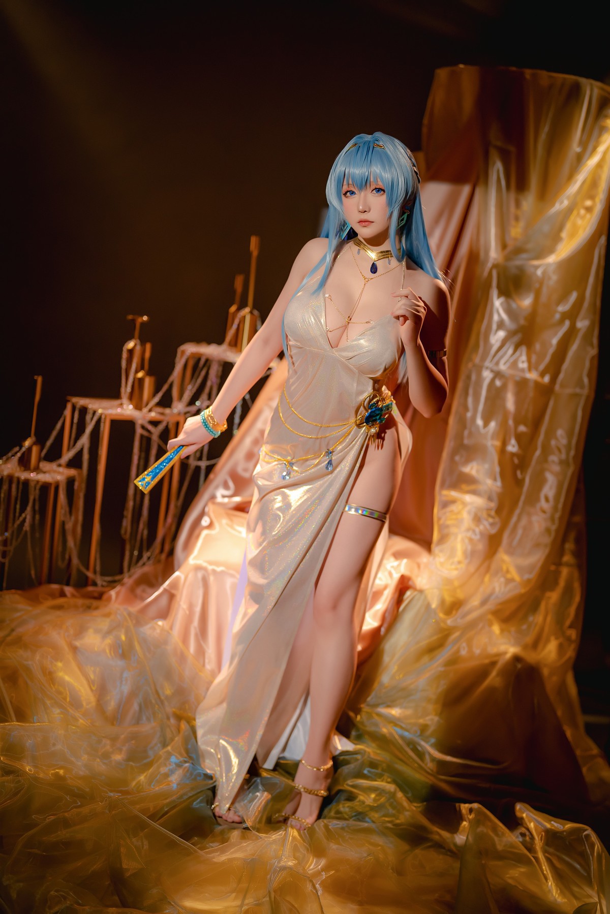 Cosplay 星之迟迟Hoshilily Nikke 海伦 11