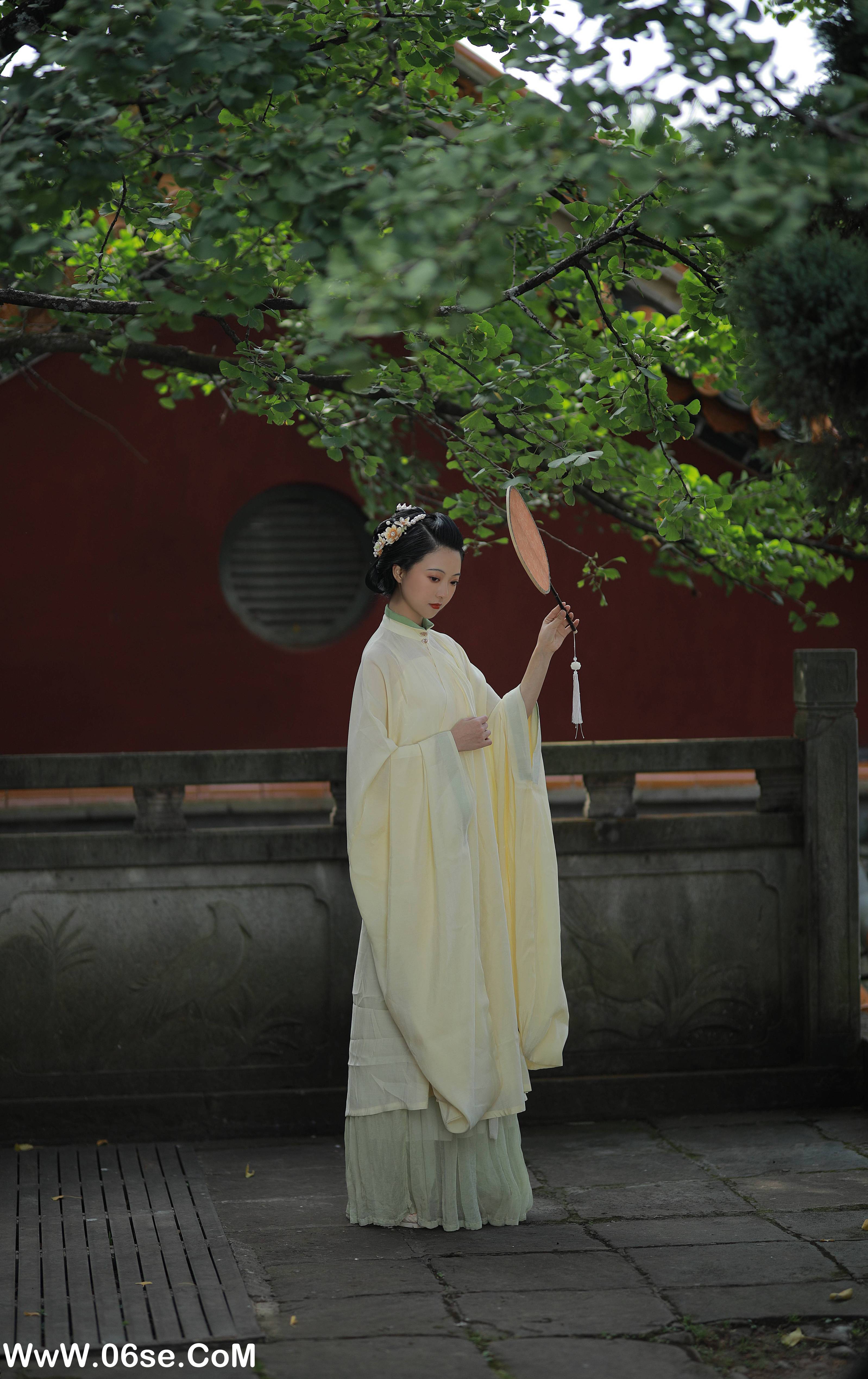 图片[25]-[YITUYU艺图语]2022.11.30 淡淡春山 YunFleur[39+1P／747MB]-六色网