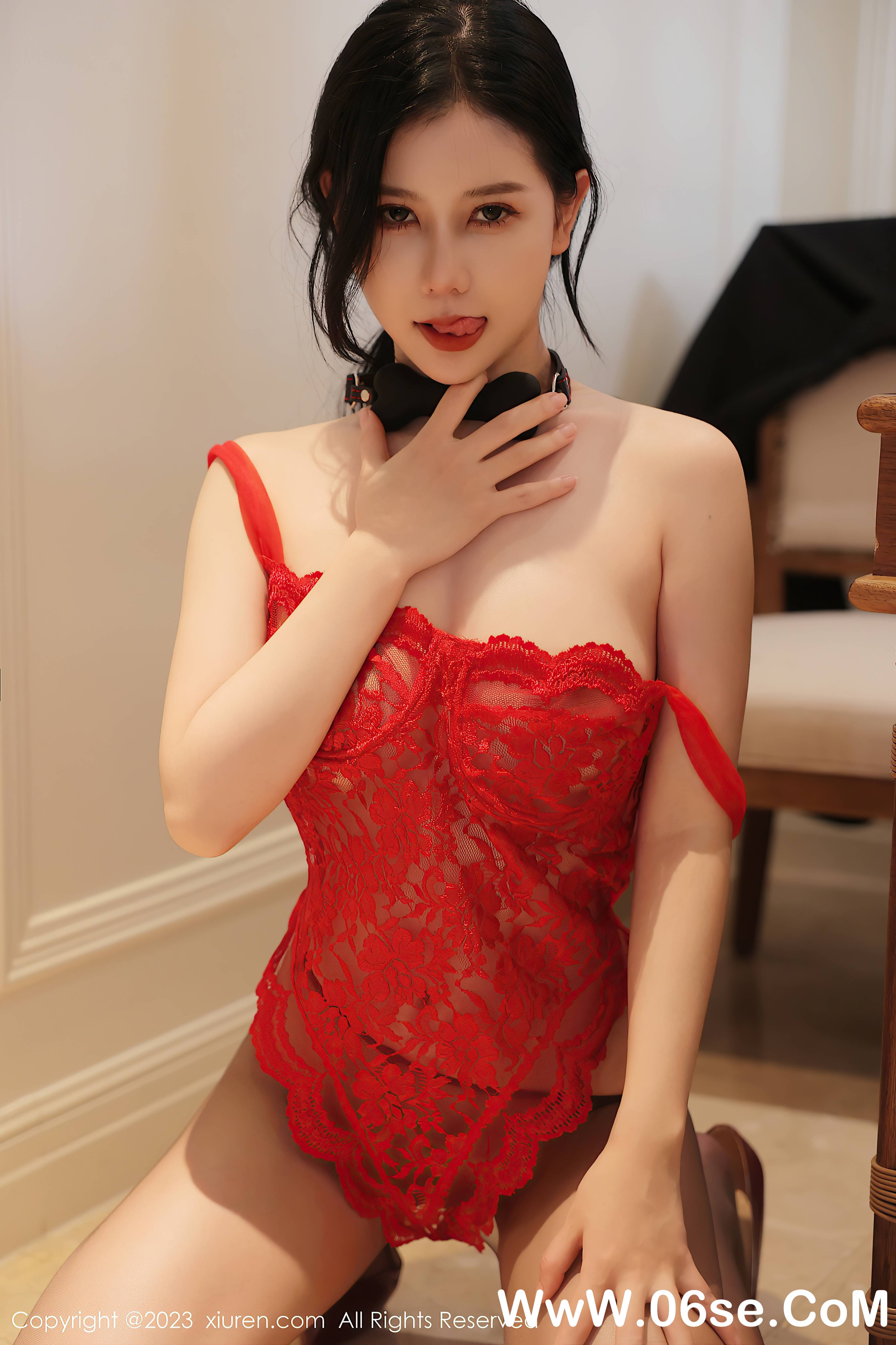 图片[10]-[XiuRen秀人网] 2023.03.27 NO.6475 尹甜甜 万宁旅拍-六色网