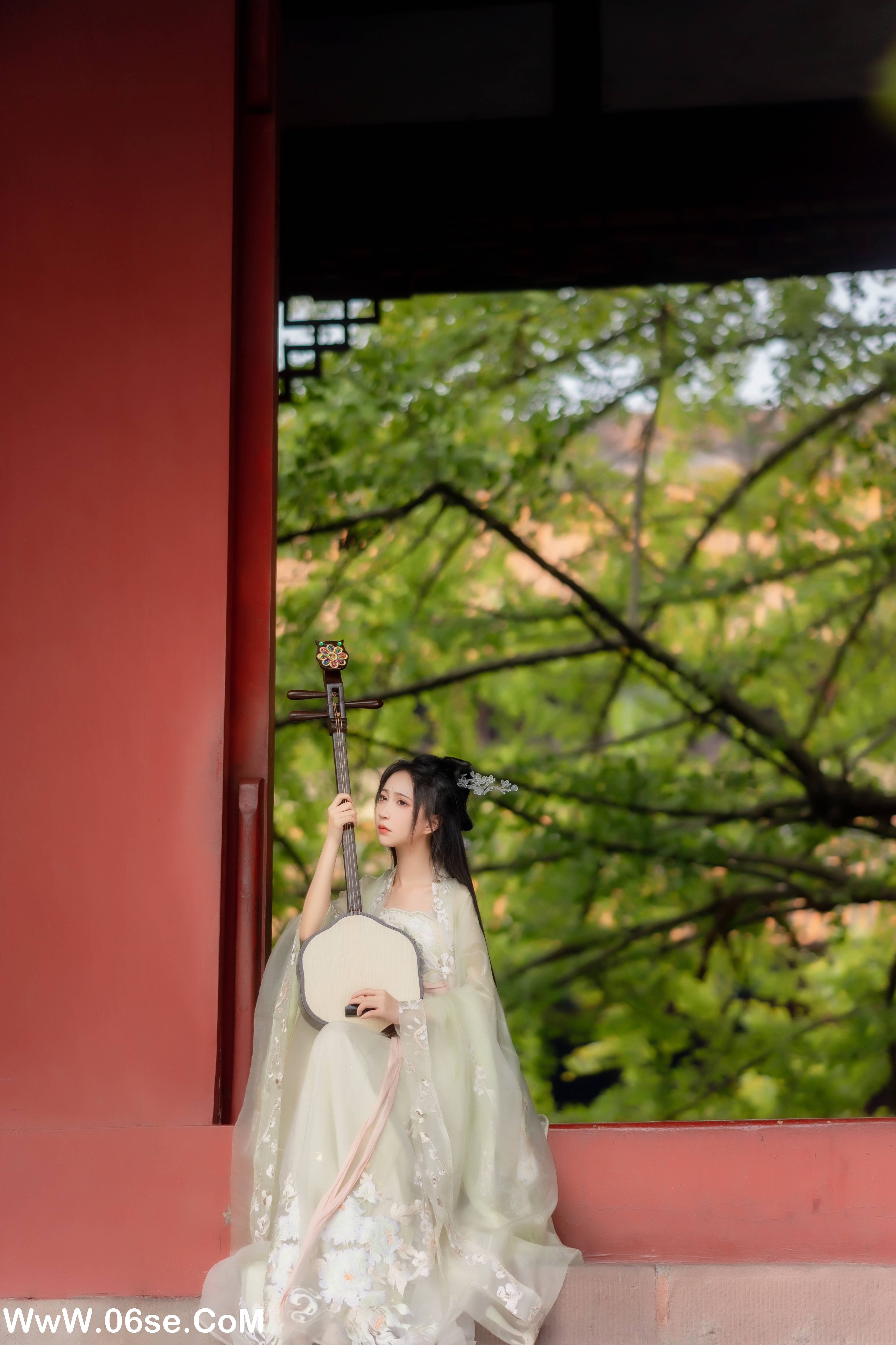 图片[28]-[YITUYU艺图语]2022.11.26 拒霜思 -绮罗生的小苏苏-[32+1P／249MB]-六色网