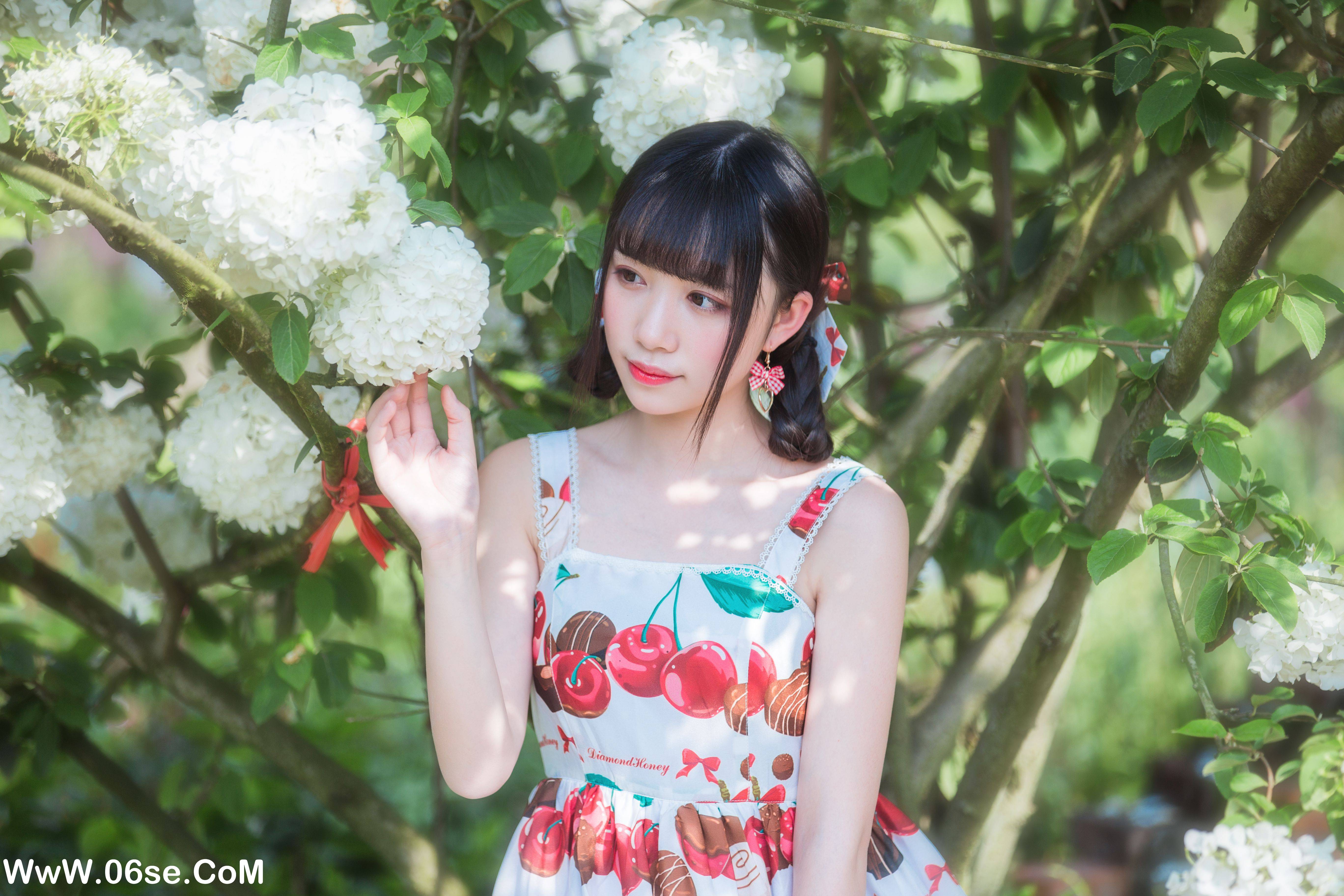 图片[42]-[YITUYU艺图语]2022.05.20 绣球花 小风[43P-101.55 MB]-六色网