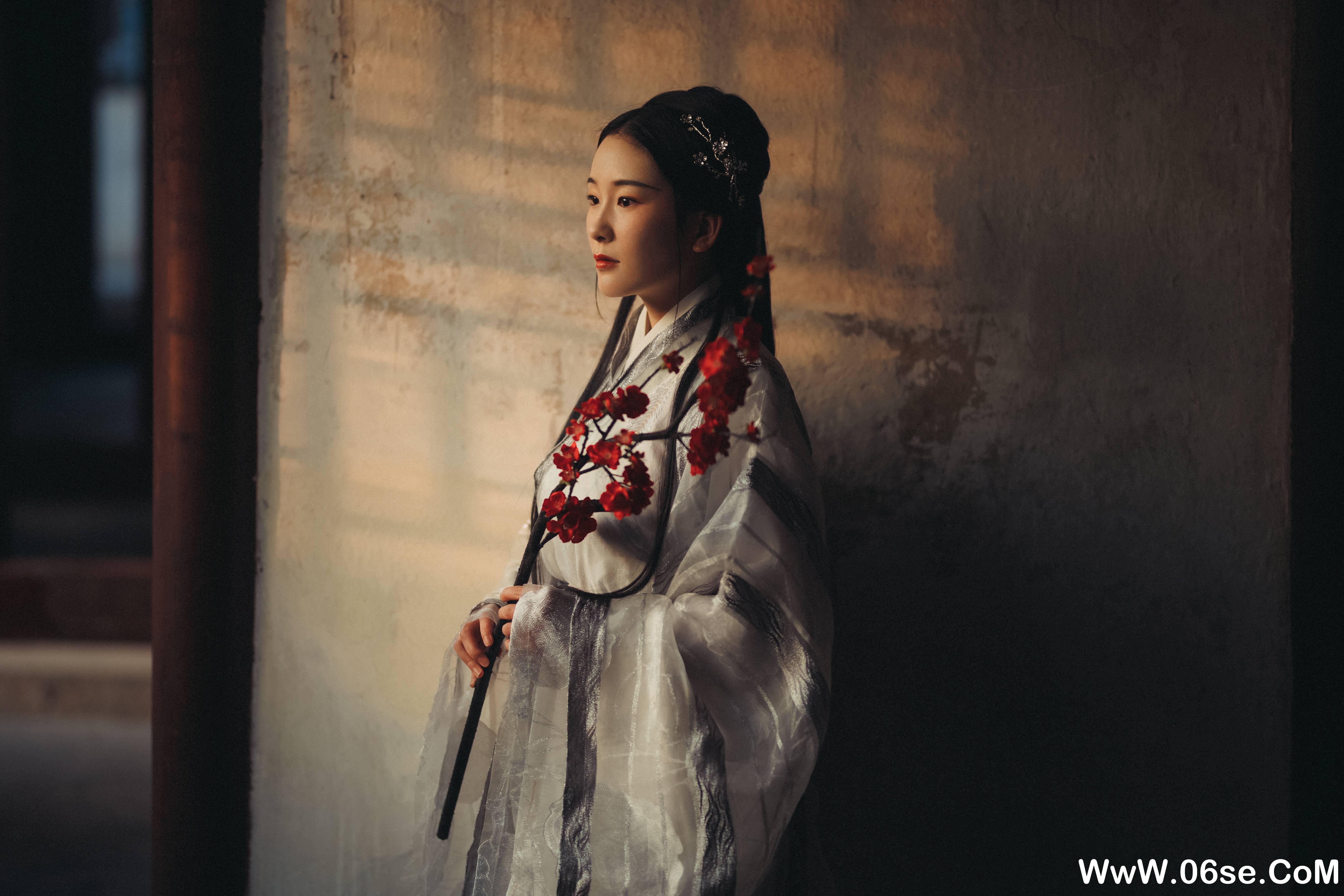 图片[3]-[YITUYU艺图语]2021.10.19 南歌子 淡蓝色忧伤静流淌[26+1P／403MB]-六色网