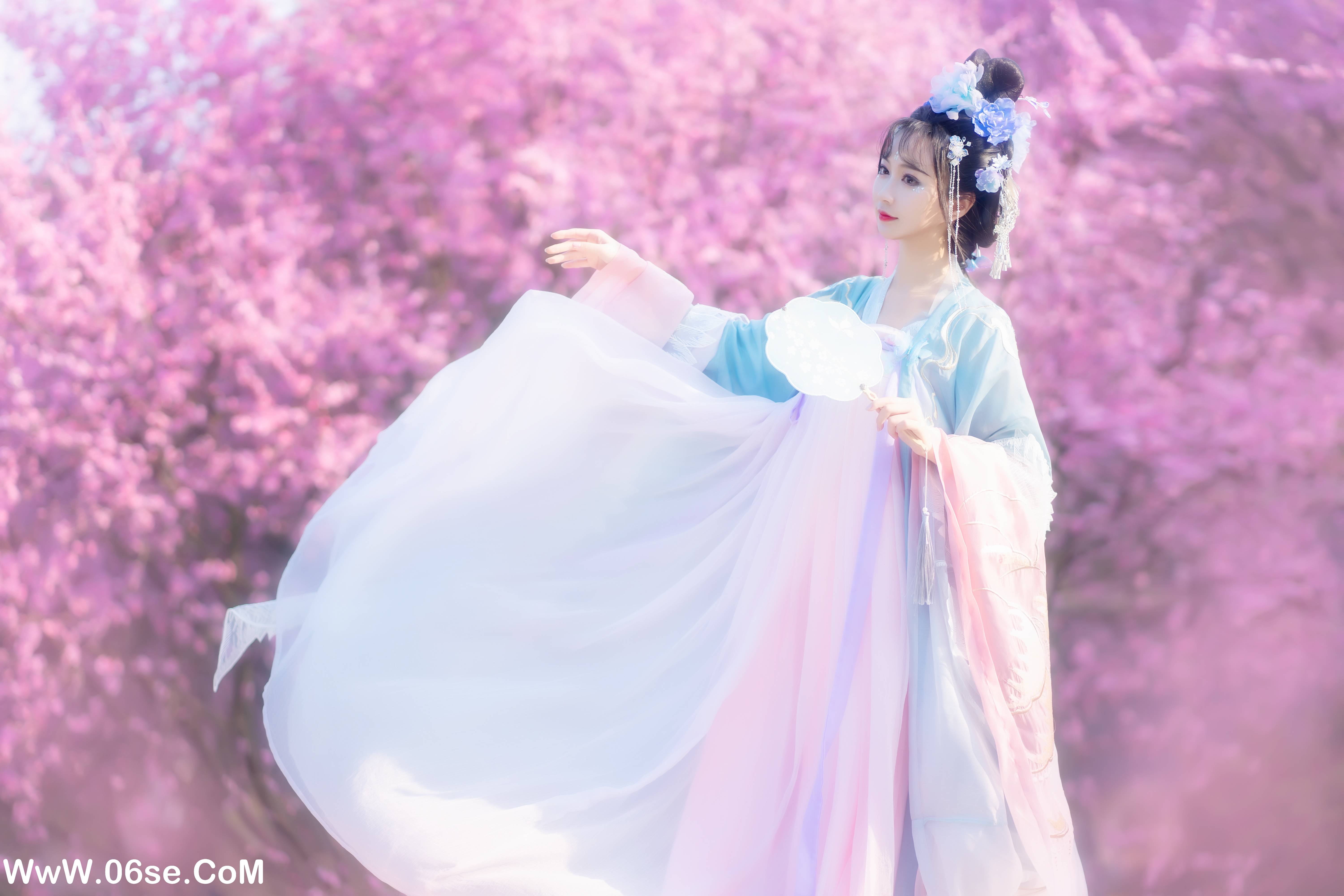 图片[17]-[YITUYU艺图语]2022.11.28 玲珑 -绮罗生的小苏苏-[34+1P／277MB]-六色网