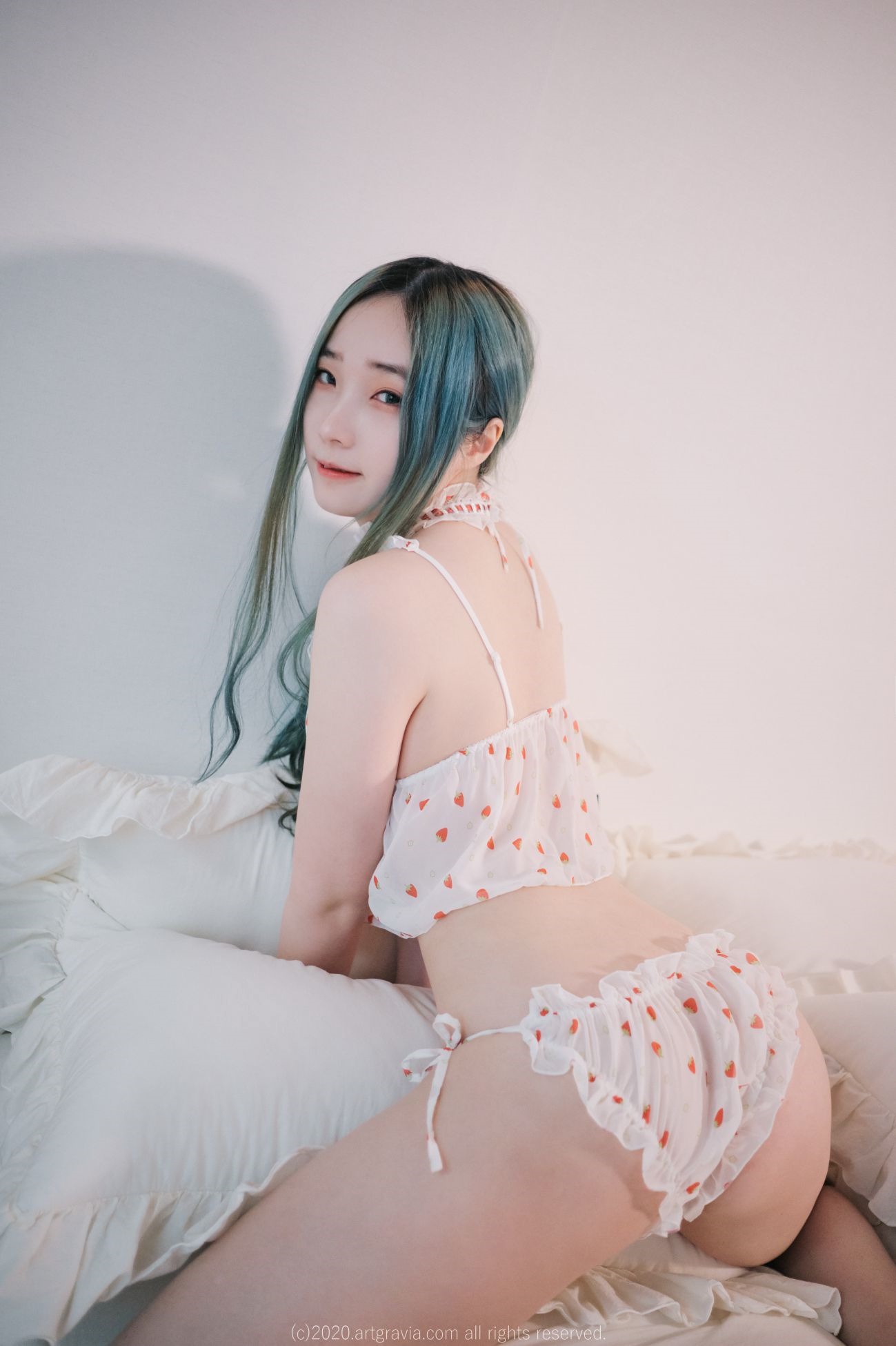 Bambi밤비-可爱草莓[84P] 8