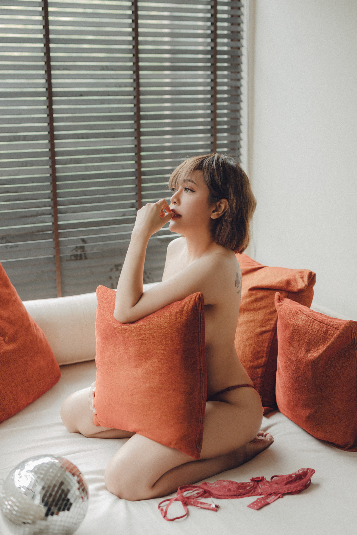 May [Photobook] Warm Sunlight Set.01 26