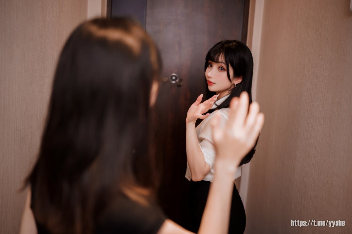 rioko凉凉子 &面饼仙儿 - OL 百合篇 [41P] 8