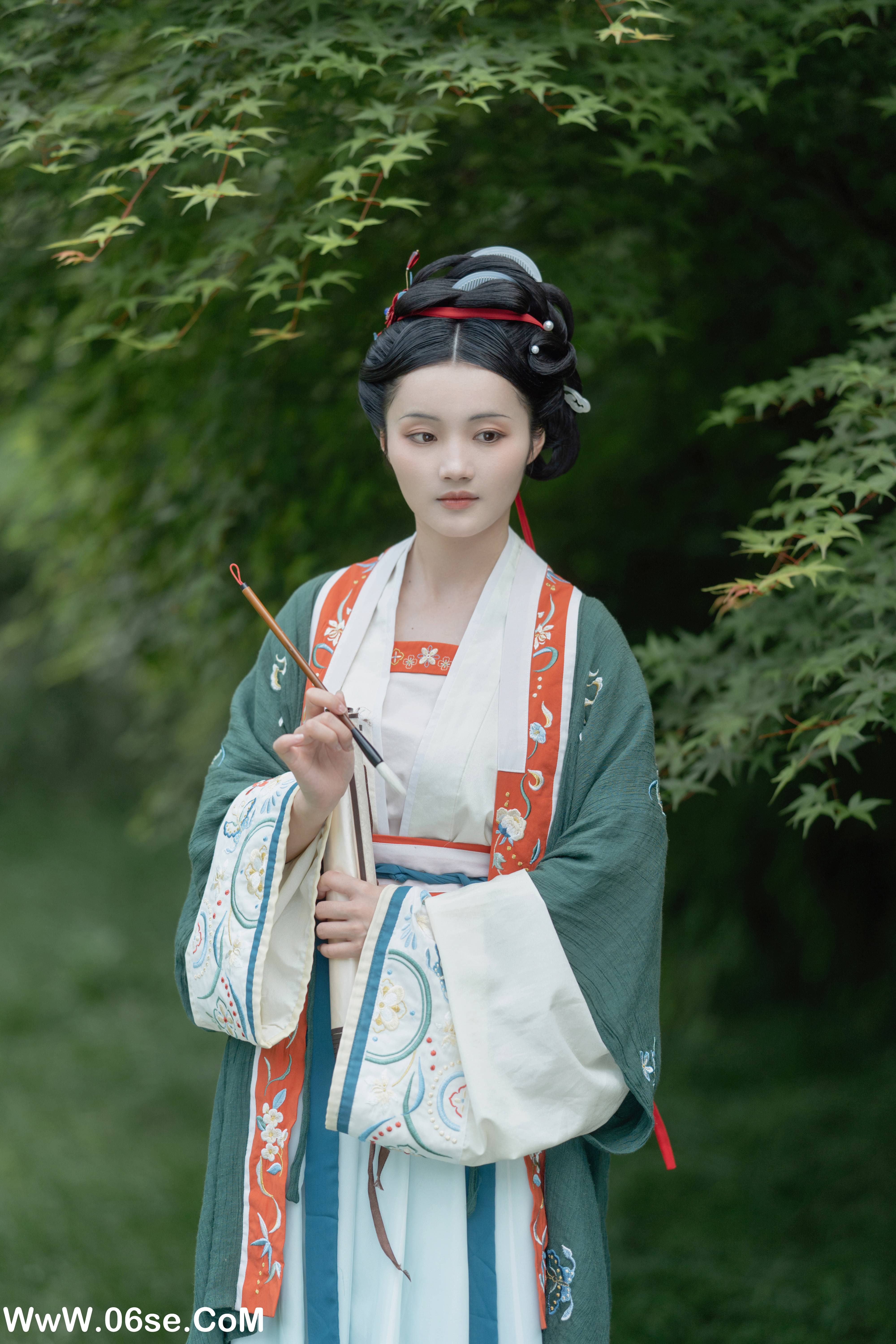 图片[17]-[YITUYU艺图语]2022.10.31 画莫叶 默默[25+1P／272MB]-六色网