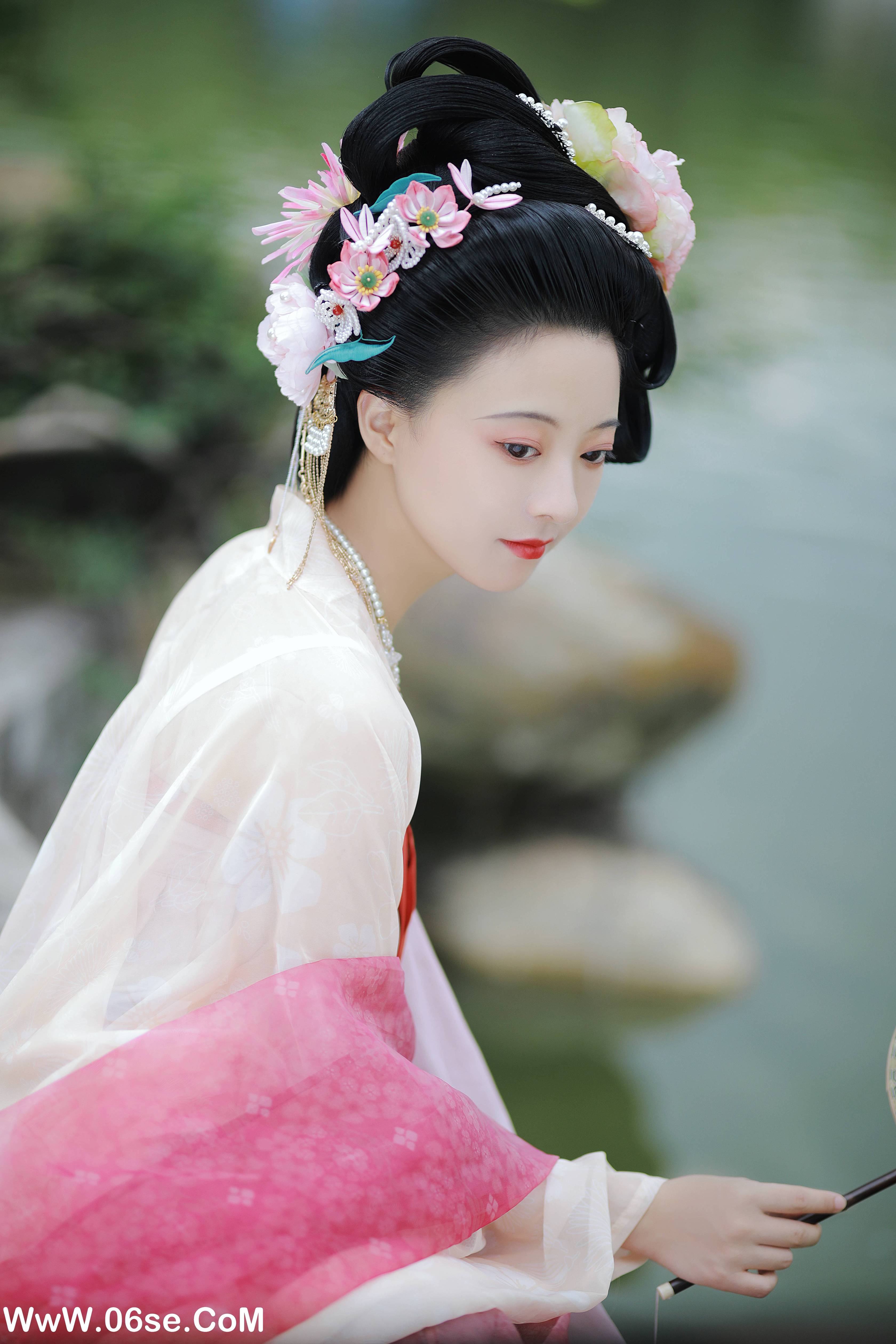 图片[7]-[YITUYU艺图语]2022.09.23 风月偏爱宴旧人 YunFleur[35+1P／682MB]-六色网