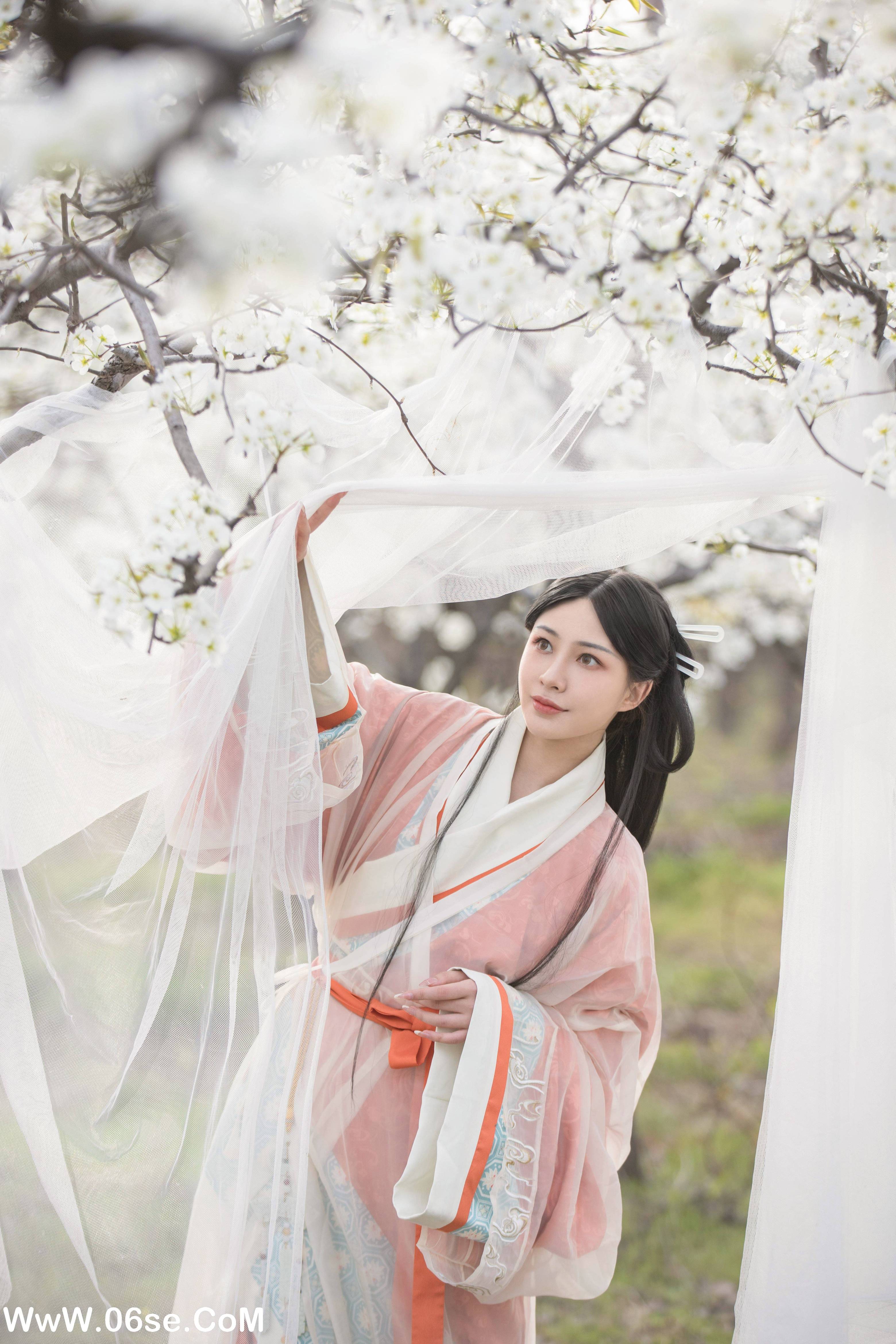 图片[11]-[YITUYU艺图语]2022.06.01 香寒未逐风 鹿哥[24P-158.65MB]-六色网