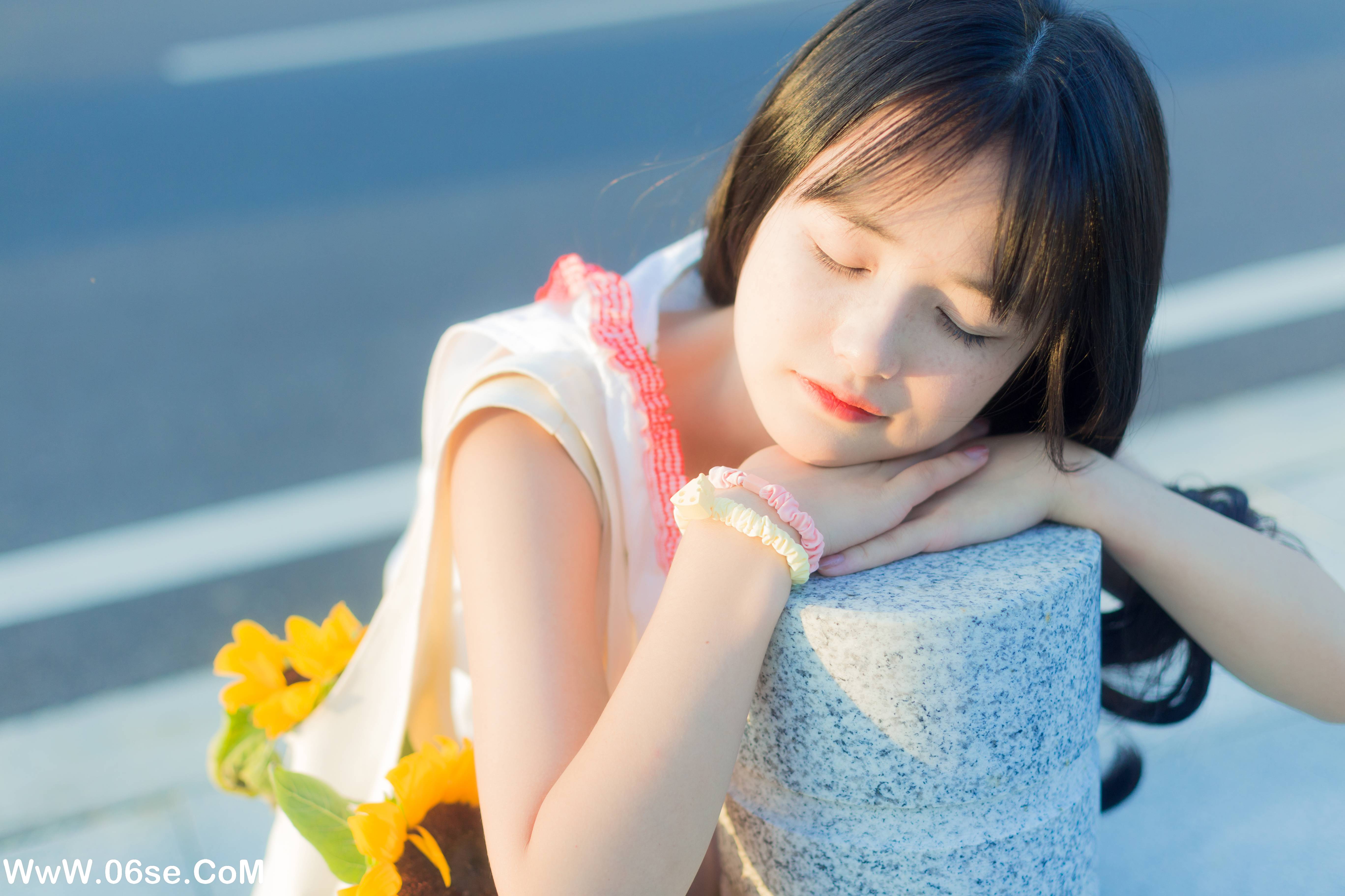 图片[31]-[YITUYU艺图语]2022.10.20 飞奔向你 小怡妹妹cute[35+1P／282MB]-六色网