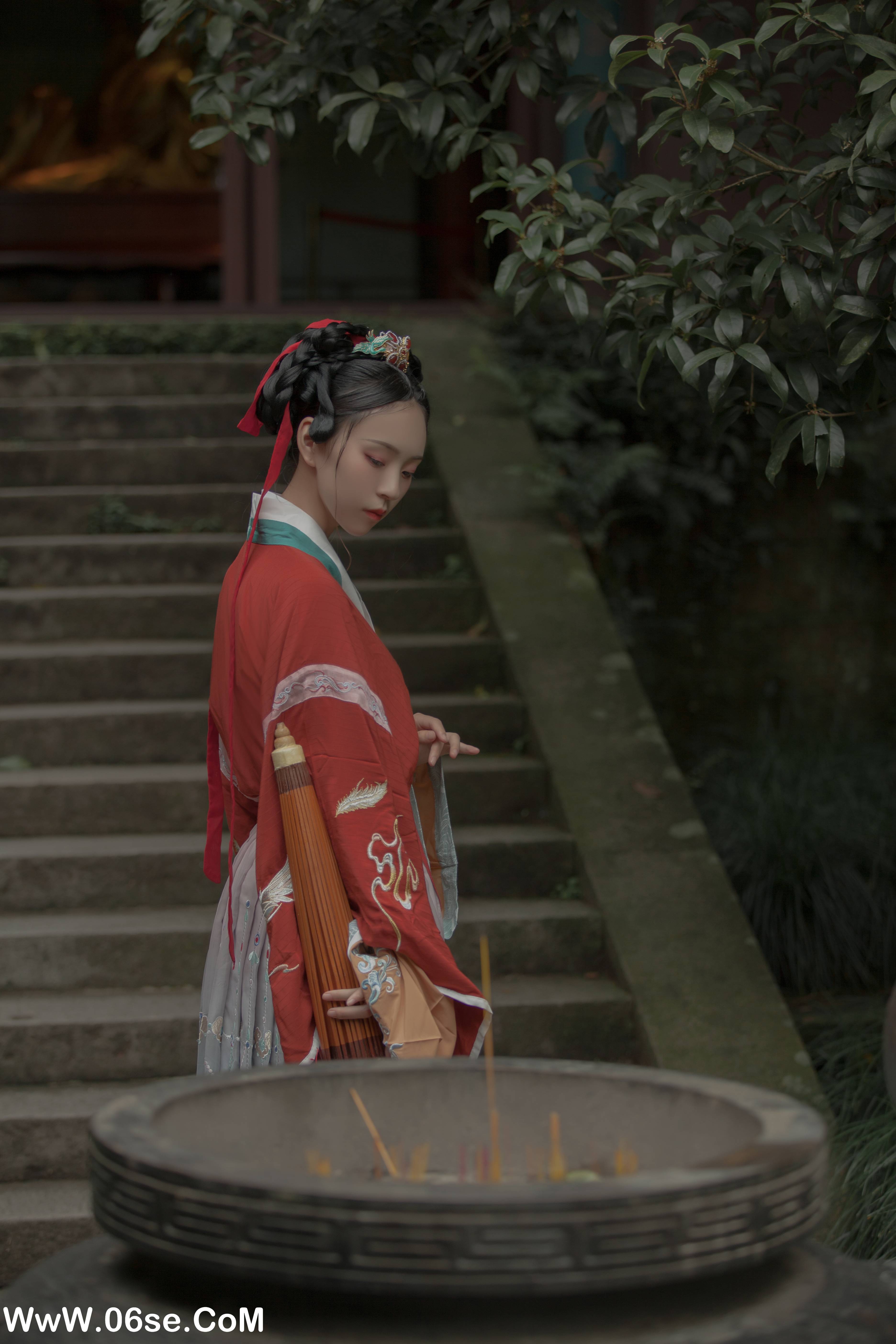 图片[17]-[YITUYU艺图语]2022.09.22 秋风辞 桐丏小棉袄[30+1P／292MB]-六色网