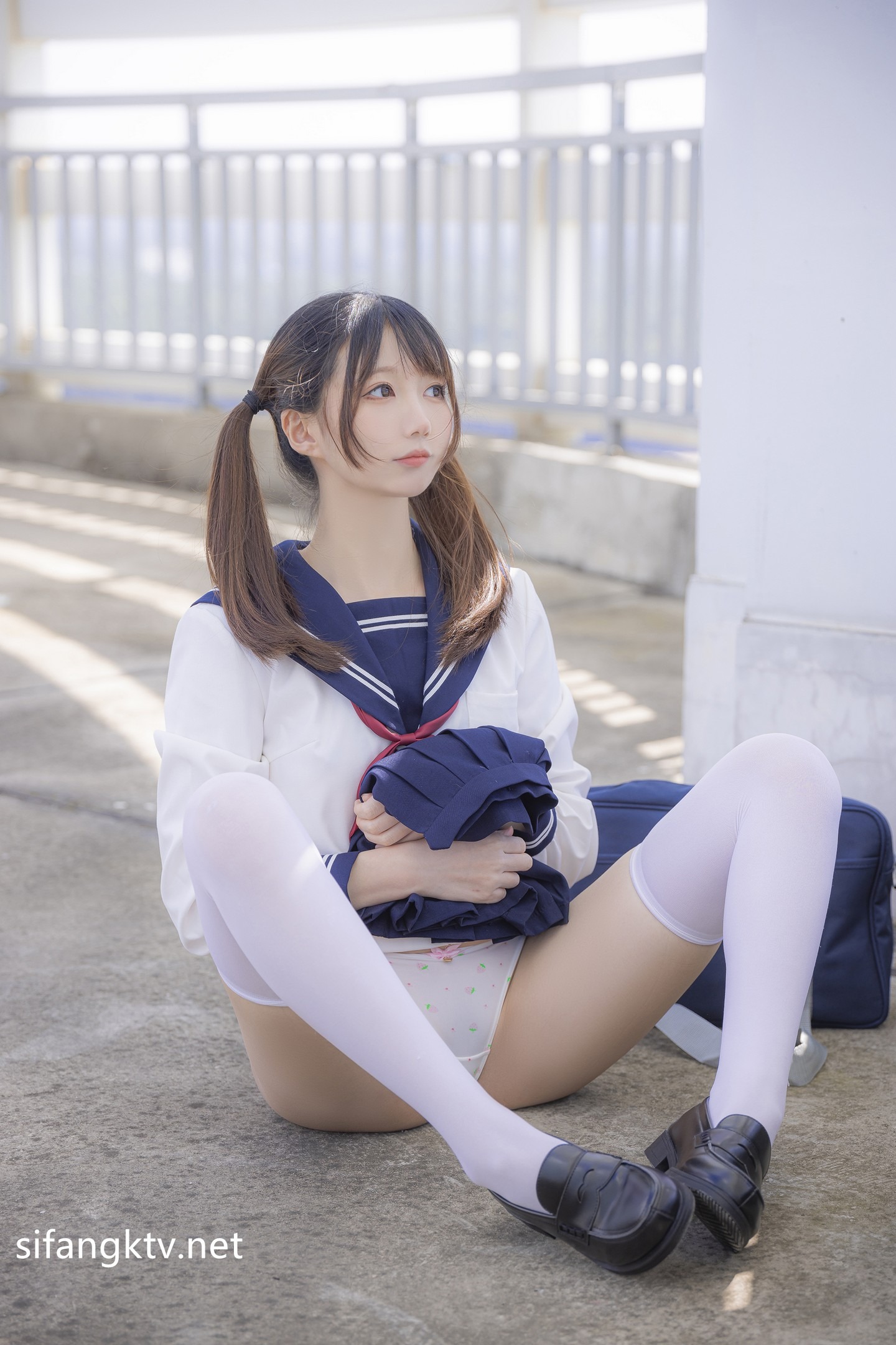 百万COS博主 Onlyfans nagisa魔物喵 25